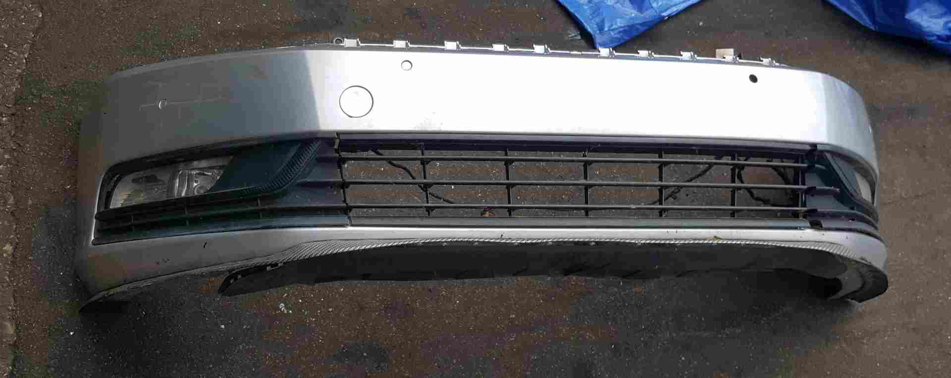 Volkswagen Passat B7 2010-2015 Front Bumper Silver LA7W