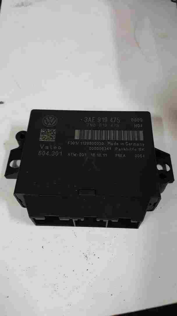 Volkswagen Passat B7 2010-2015 Parking Sensor Module 3Ae919475