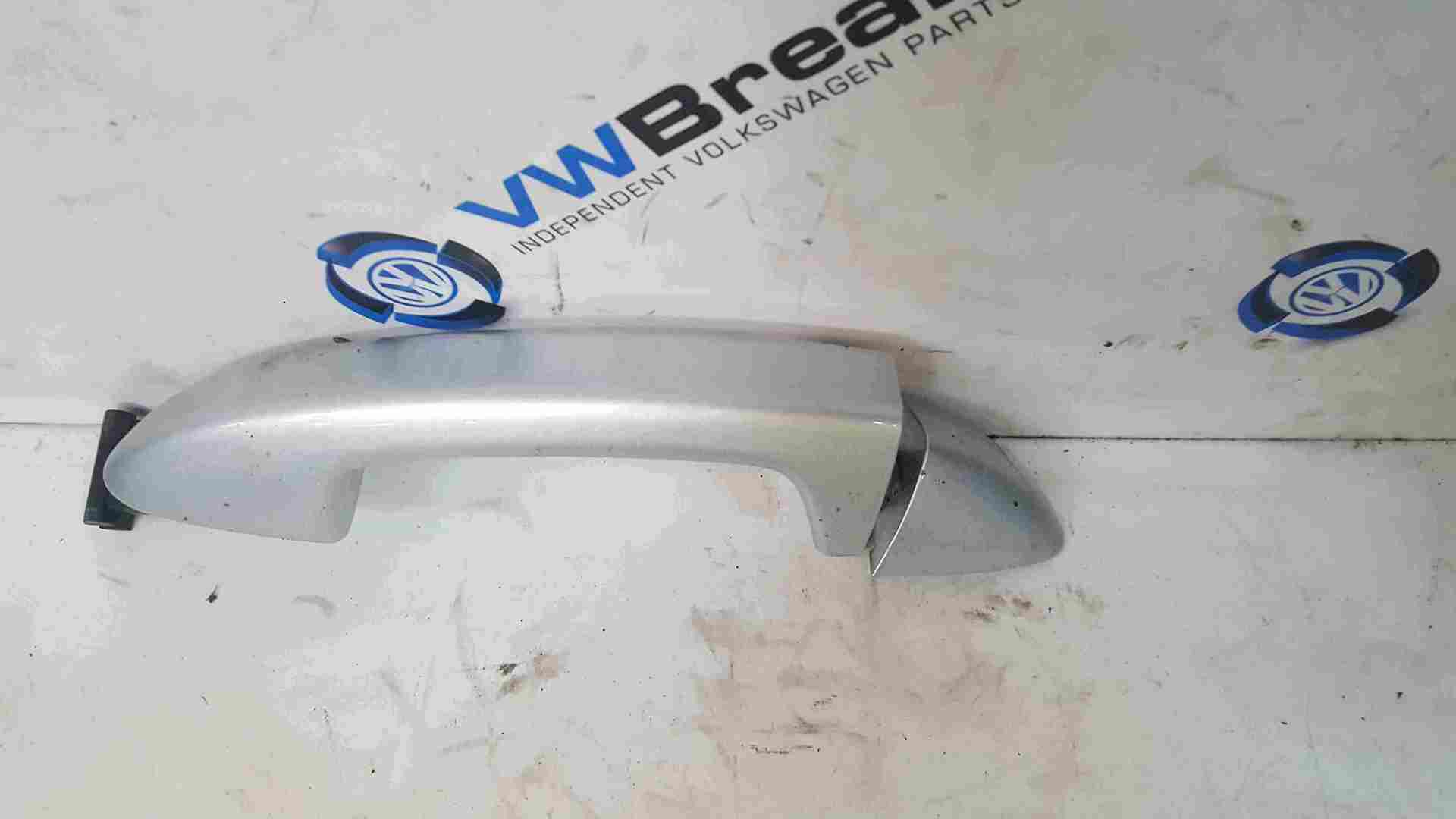 Volkswagen Passat B7 2010-2015 Passenger NSR Rear Door Handle Silver La7W