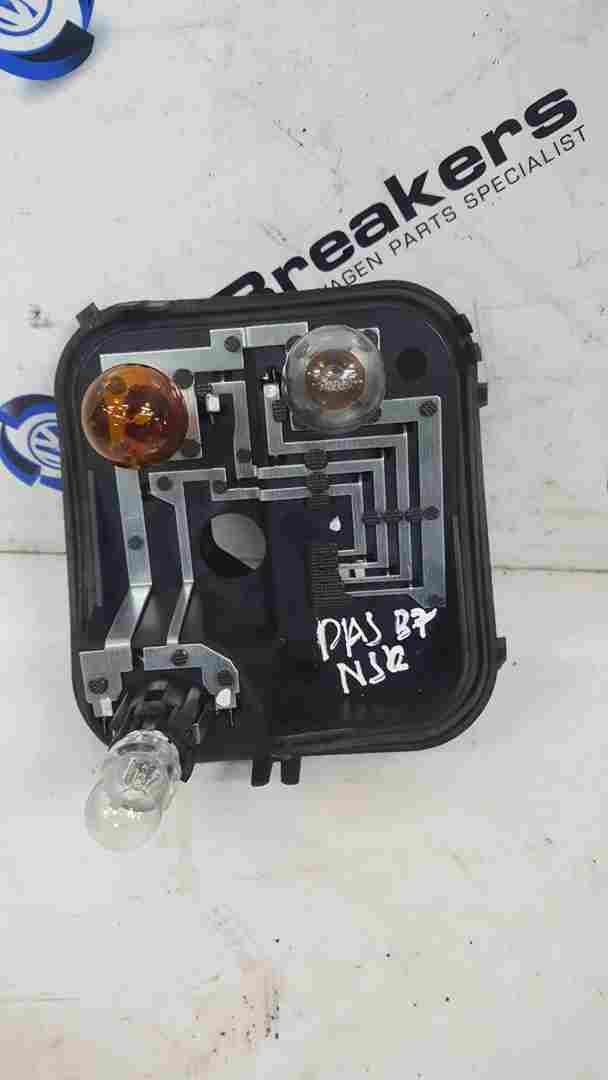 Volkswagen Passat B7 2010-2015 Passenger NSR Rear Light Bulb Holder 3Ae945257