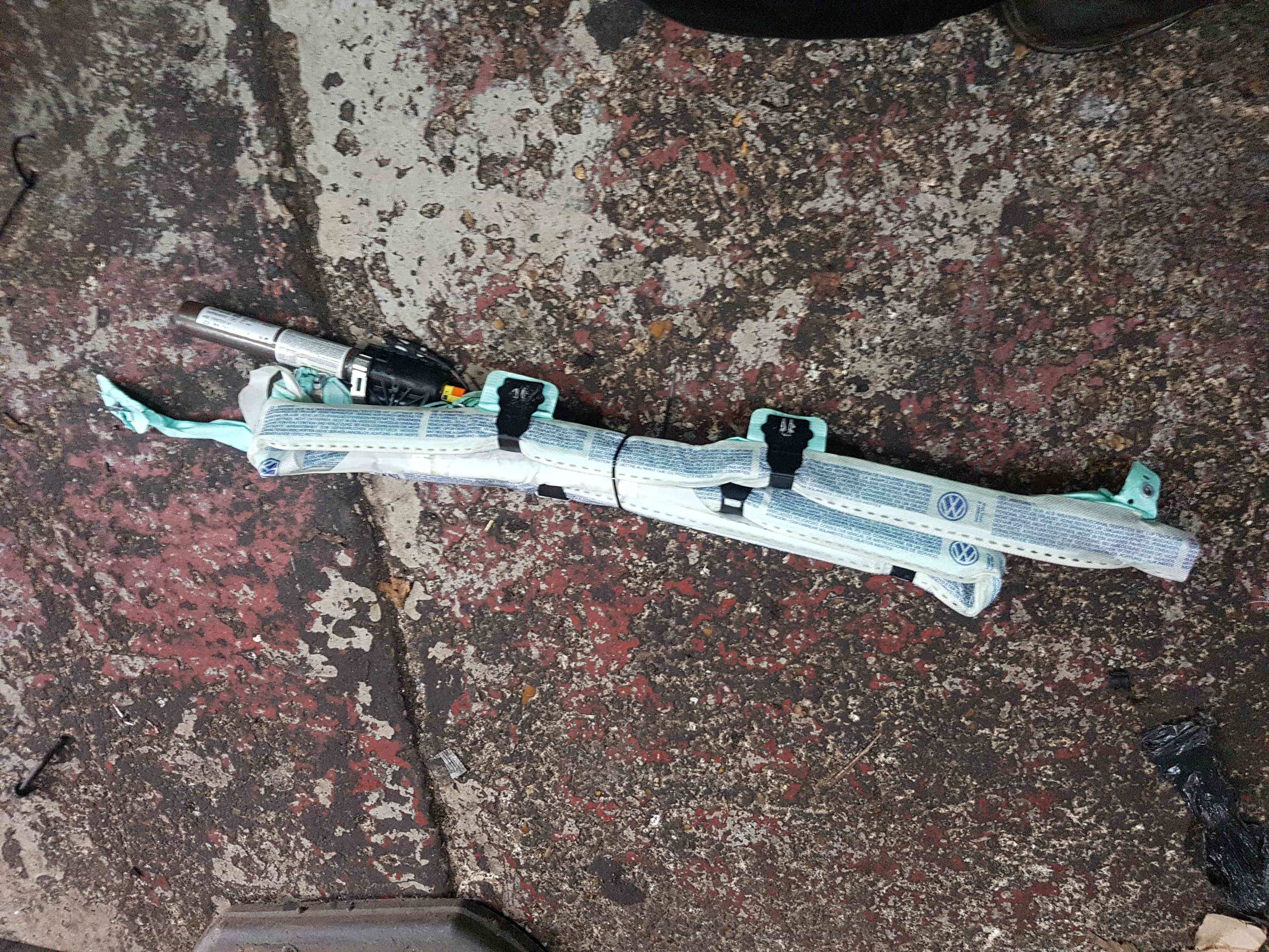 Volkswagen Passat B7 2010-2015 Passenger Ns Roof bag 3C0880741F