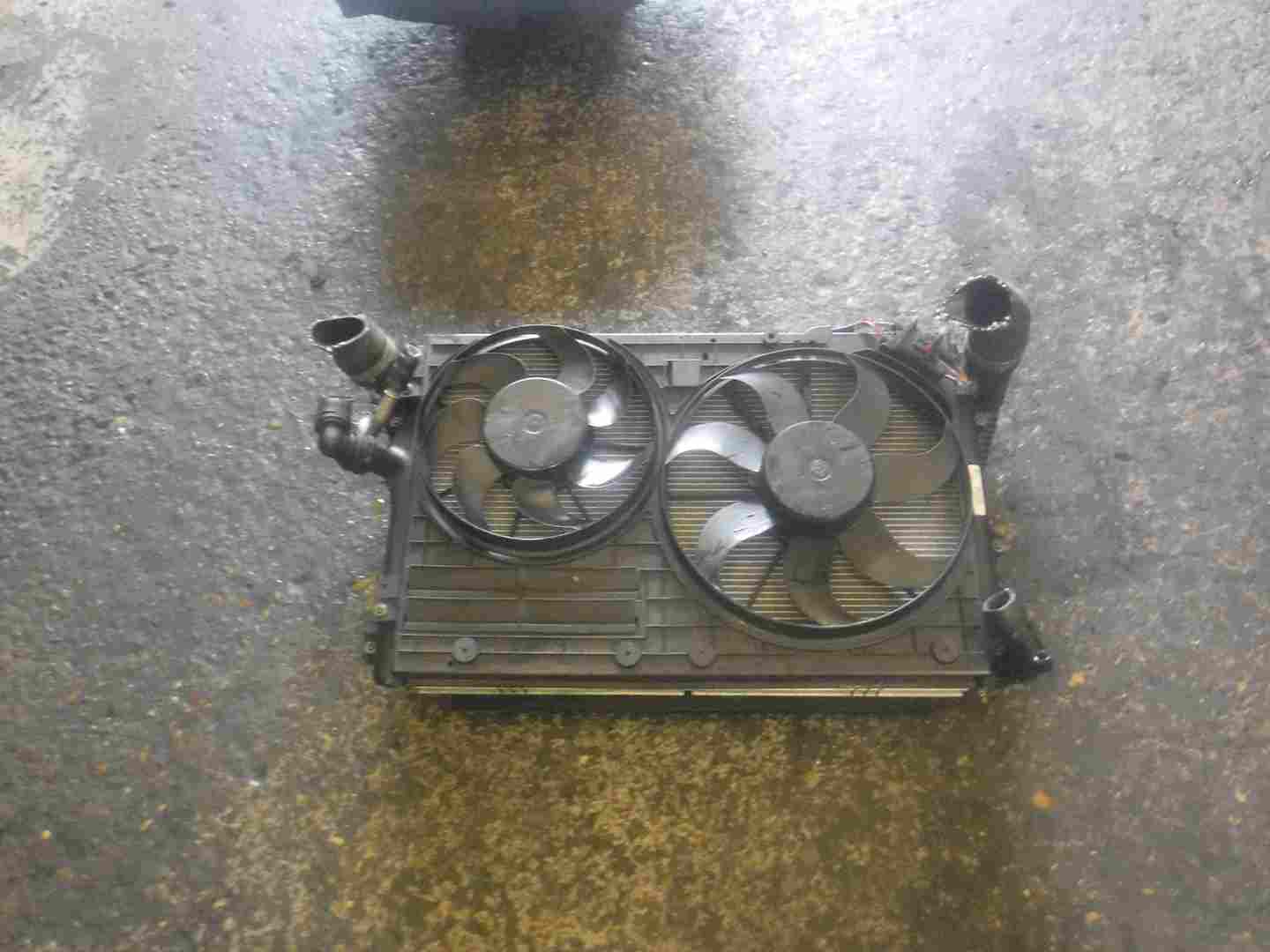 Volkswagen Passat B7 2010-2015 Radiator Rad Pack + Cooling Fans 3AA121253