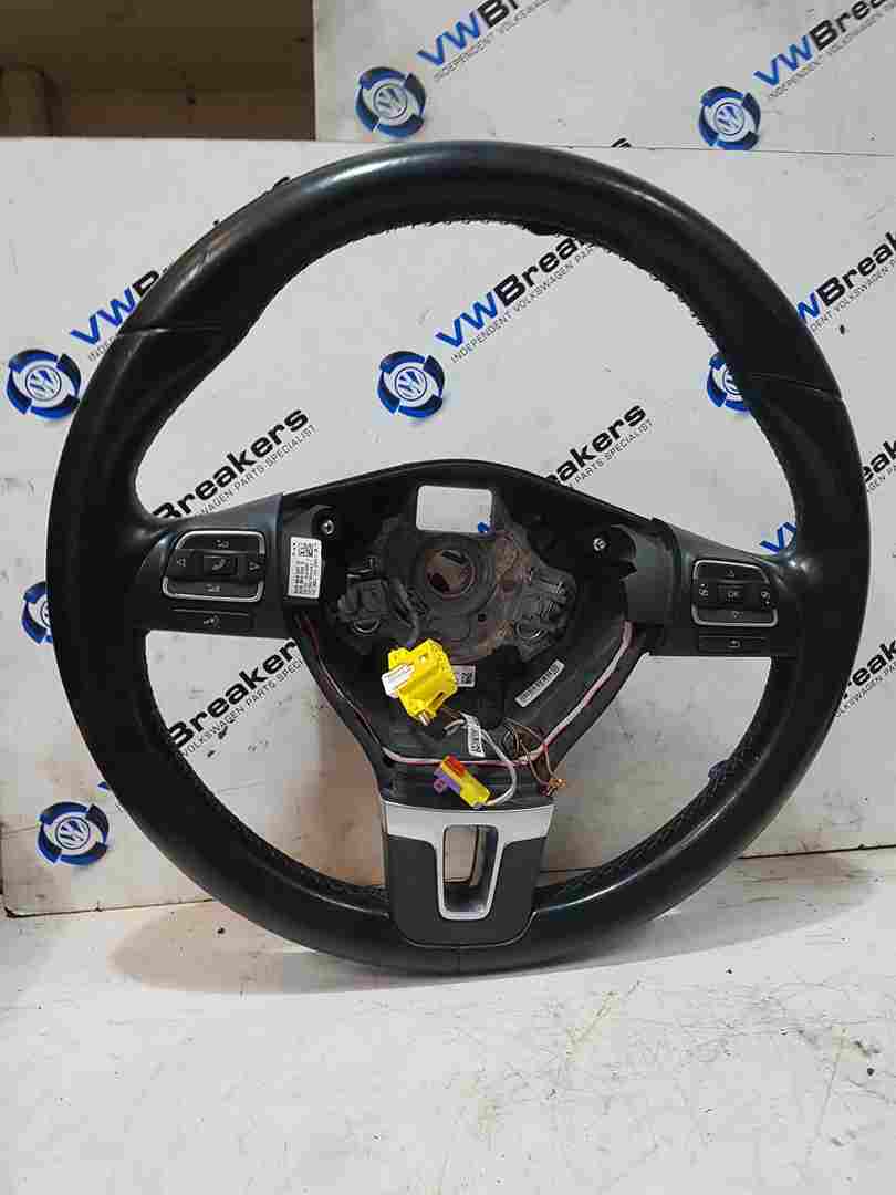 Volkswagen Passat B7 20102015 Steering Wheel Multifunction Buttons