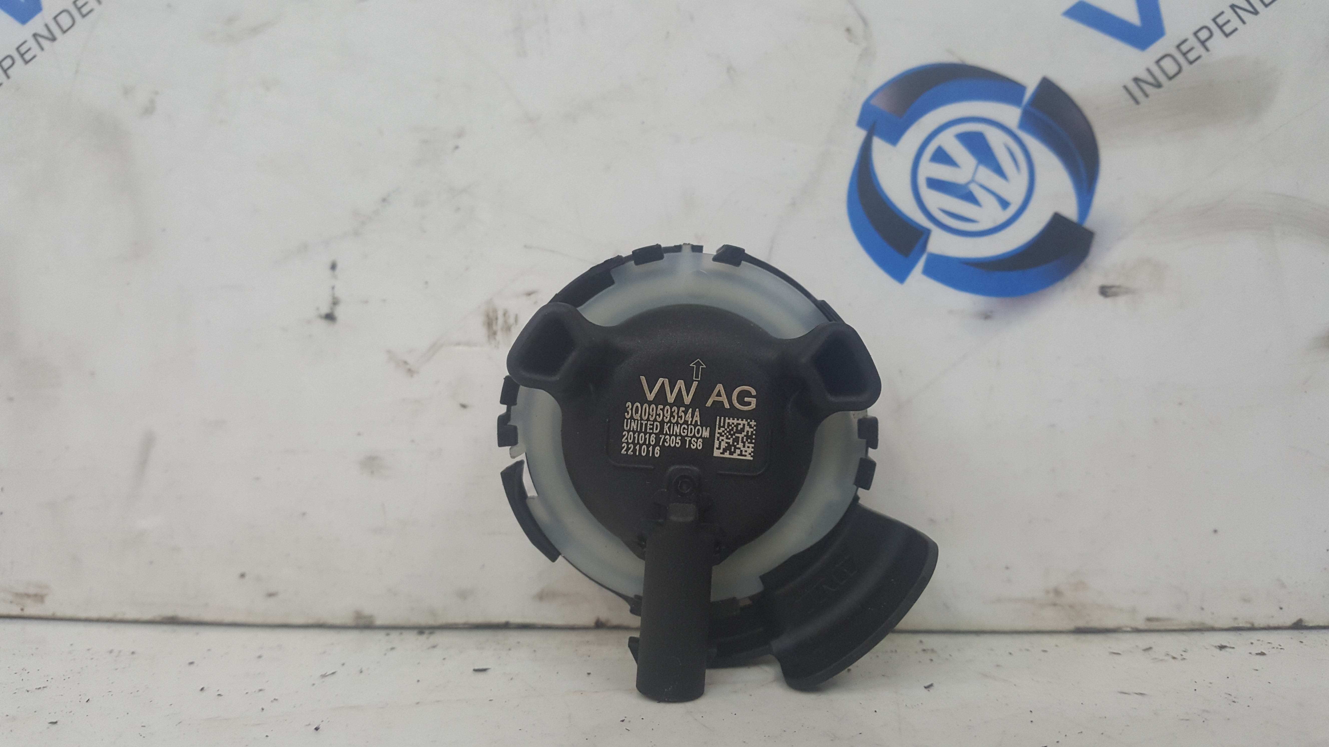 Volkswagen Passat B8 2015-2022 Side Crash Sensor 3Q0959354a