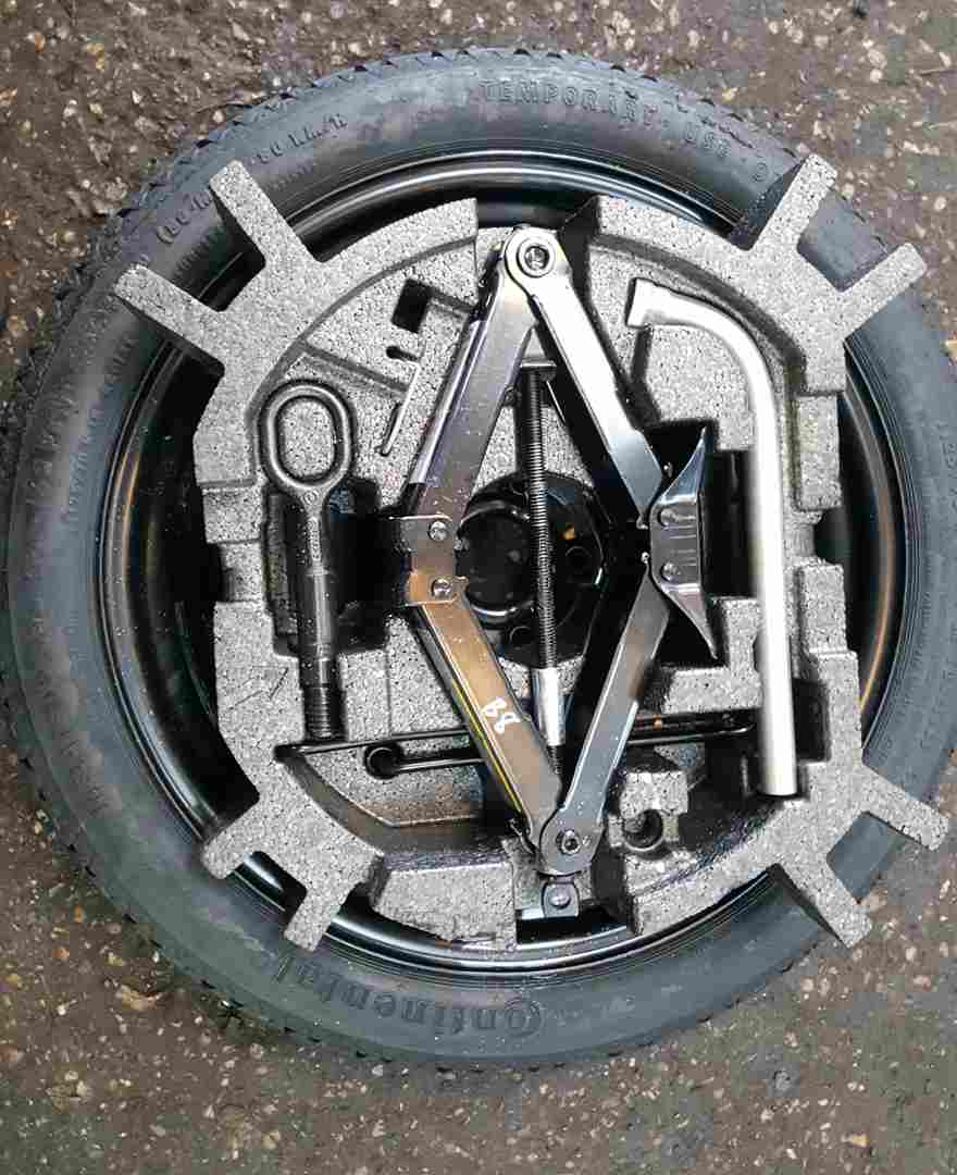 Volkswagen Passat B8 20152022 Spare Wheel Jack SET Space Saver Wheel