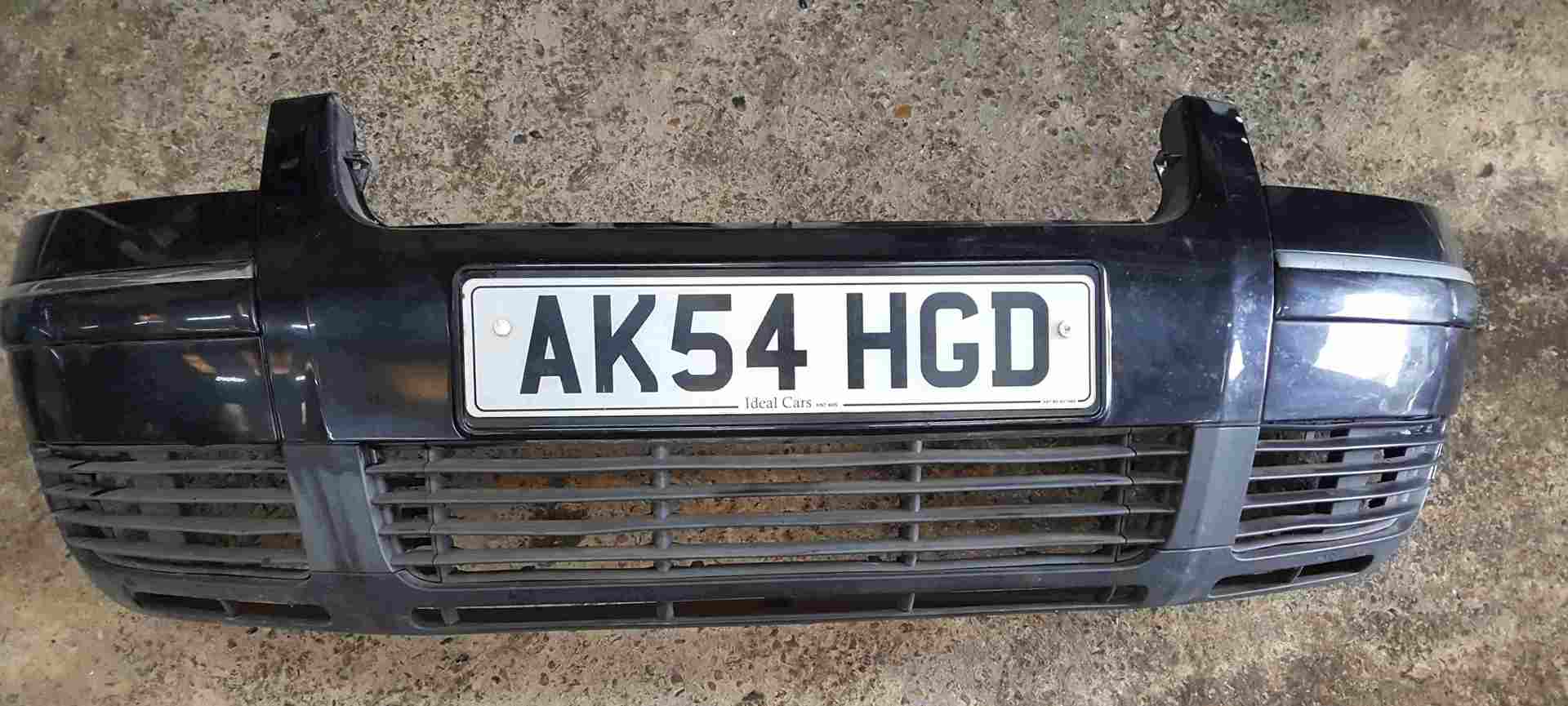 Volkswagen Passat Estate B5.5 2001-2005 Front Bumper Black LC9Z