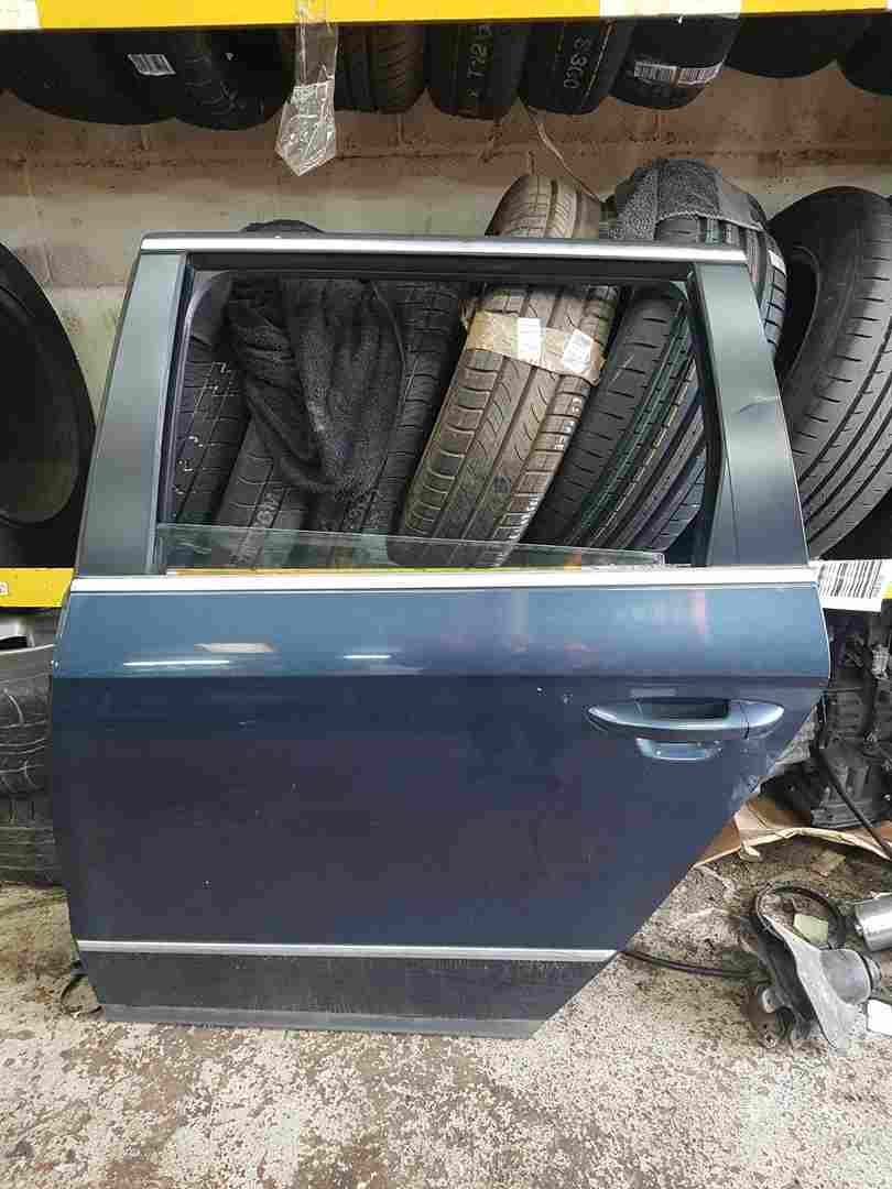 Volkswagen Passat Estate B6 2005-2010 Passenger NSR Rear Door Grey Blue Lc5f
