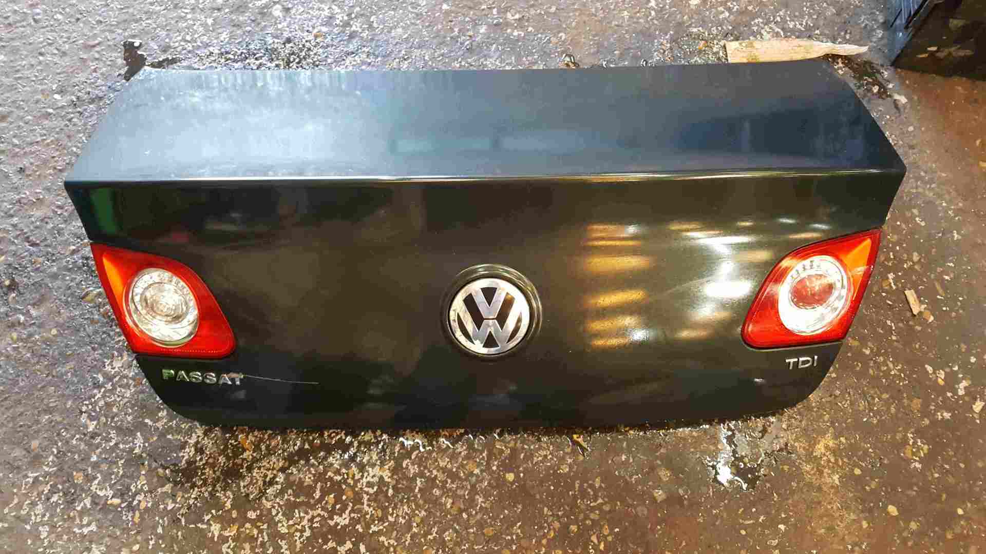 Volkswagen Passat Saloon B6 2005-2010 Rear Boot Tailgate Lid Green Grey LC6S