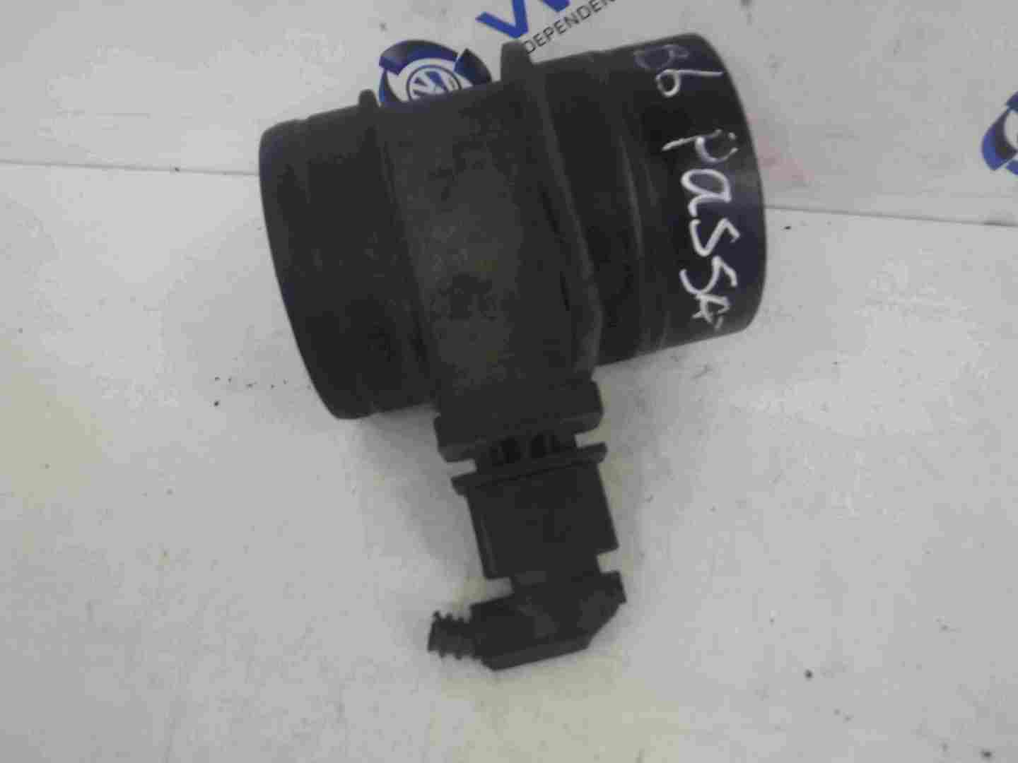 Volkswagen Passsat B6 2005-2010 2.0 TDi Mass Air Flow Meter Sensor 03G906461C