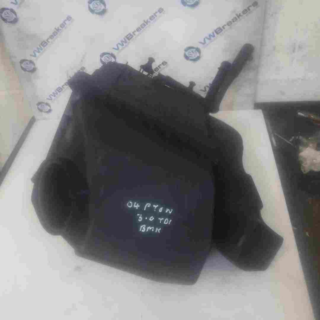 Volkswagen Phaeton 2002-2006 3.0 TDi Airbox Filter Housing BMK