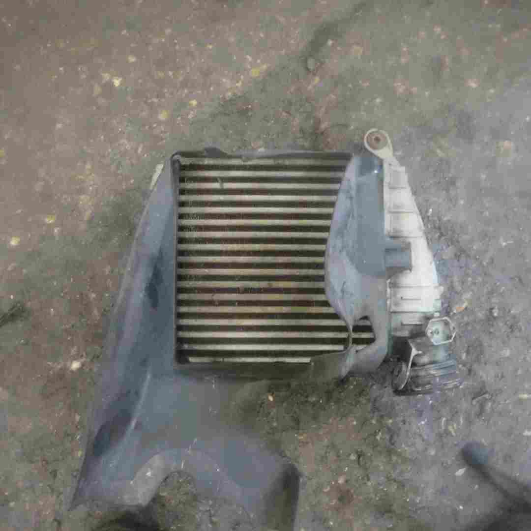 Volkswagen Phaeton 2002-2006 3.0 TDi Drivers OS Intercooler 3D0145788
