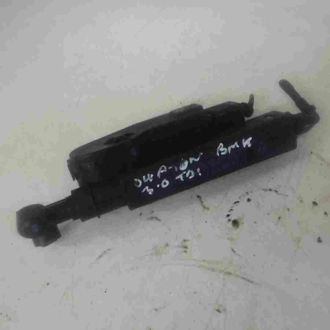 Volkswagen Phaeton 2002-2006 3.0 TDi OS NS Headlight Washer Jet Motor 3D0955978B