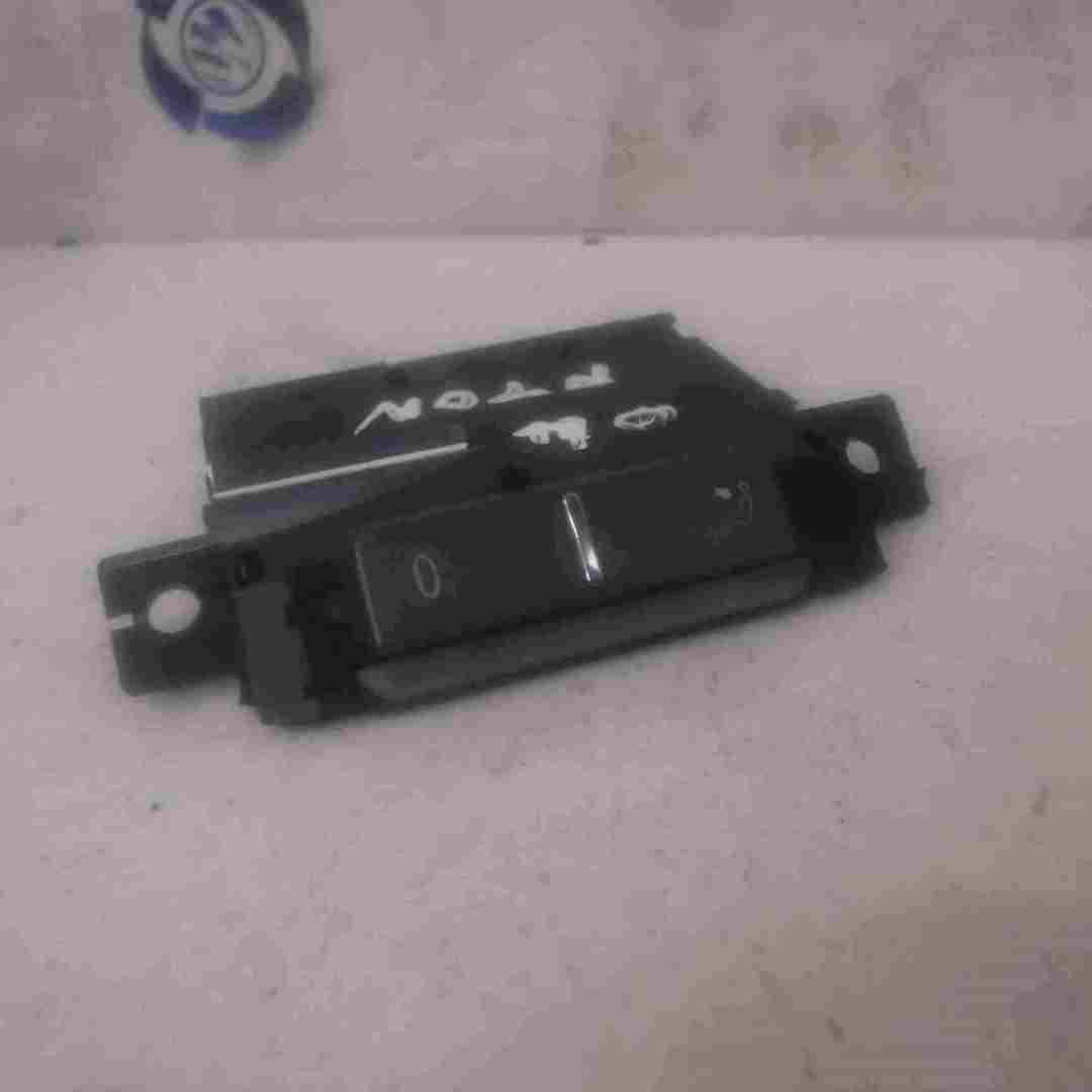 Volkswagen Phaeton 2002-2006 Air Vent Switch Temperature Opening 3D0919815L