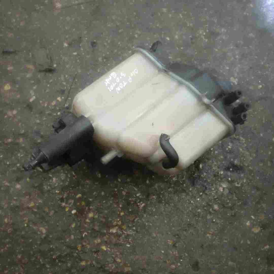 Volkswagen Phaeton 2002-2006 Diesel Coolant Expansion Bottle 3D0121407J