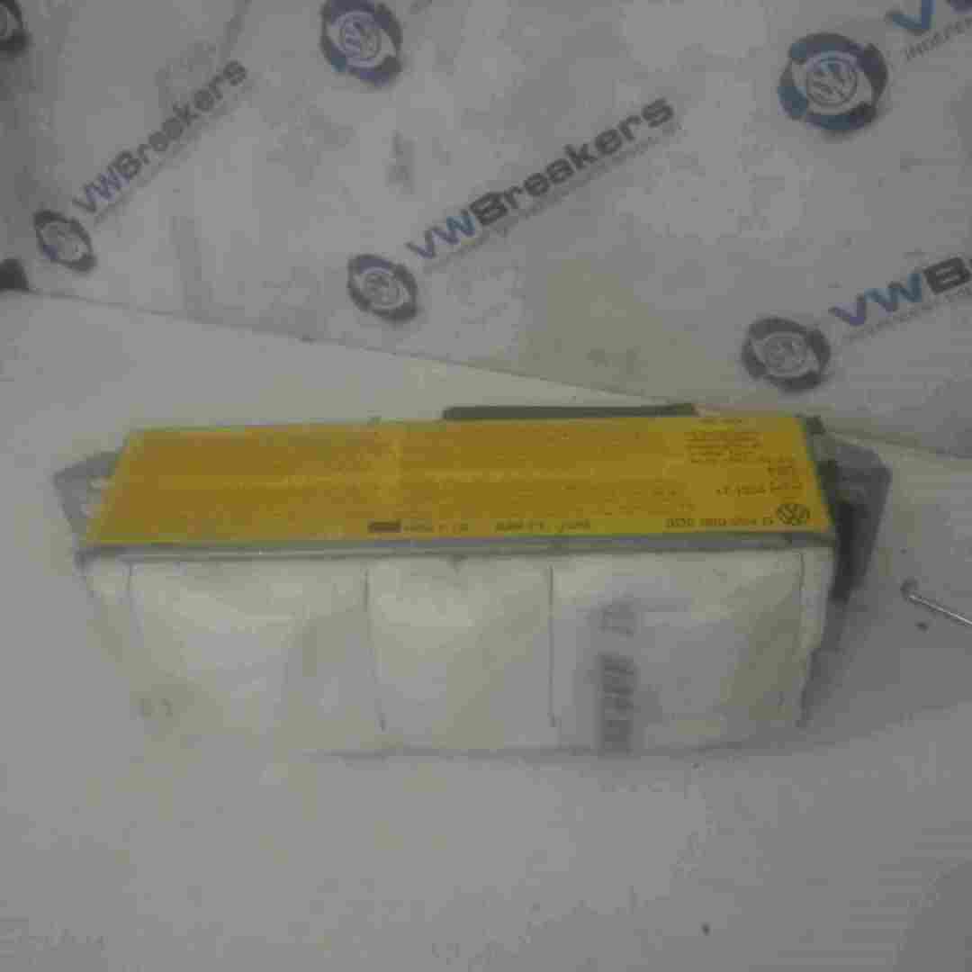 Volkswagen Phaeton 2002-2006 Passenger NSF Front Dashboard Airbag  3D0880204D