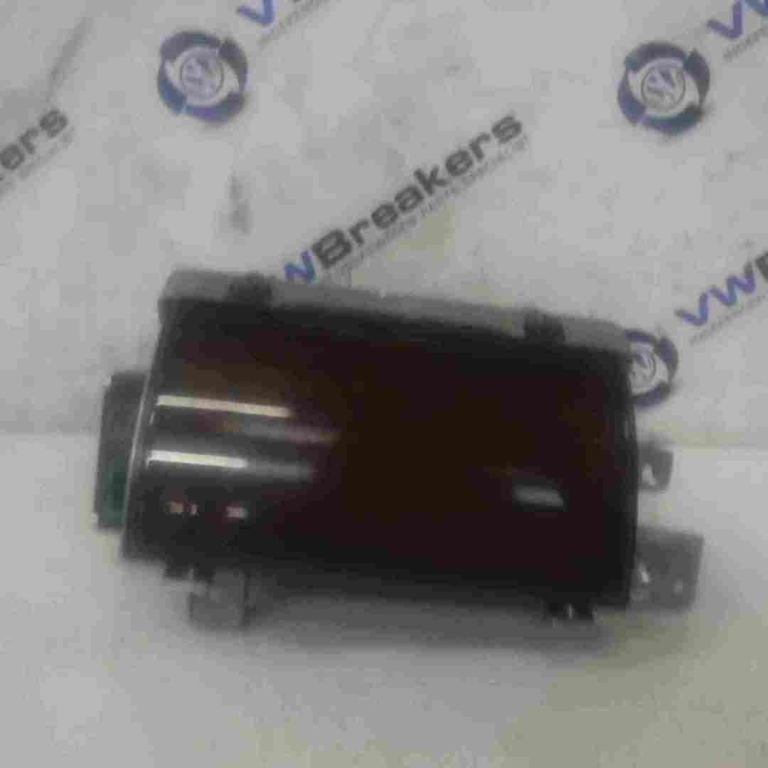Volkswagen Phaeton 2002-2006 Passenger NSF Front Heater Vent With Wood Effect
