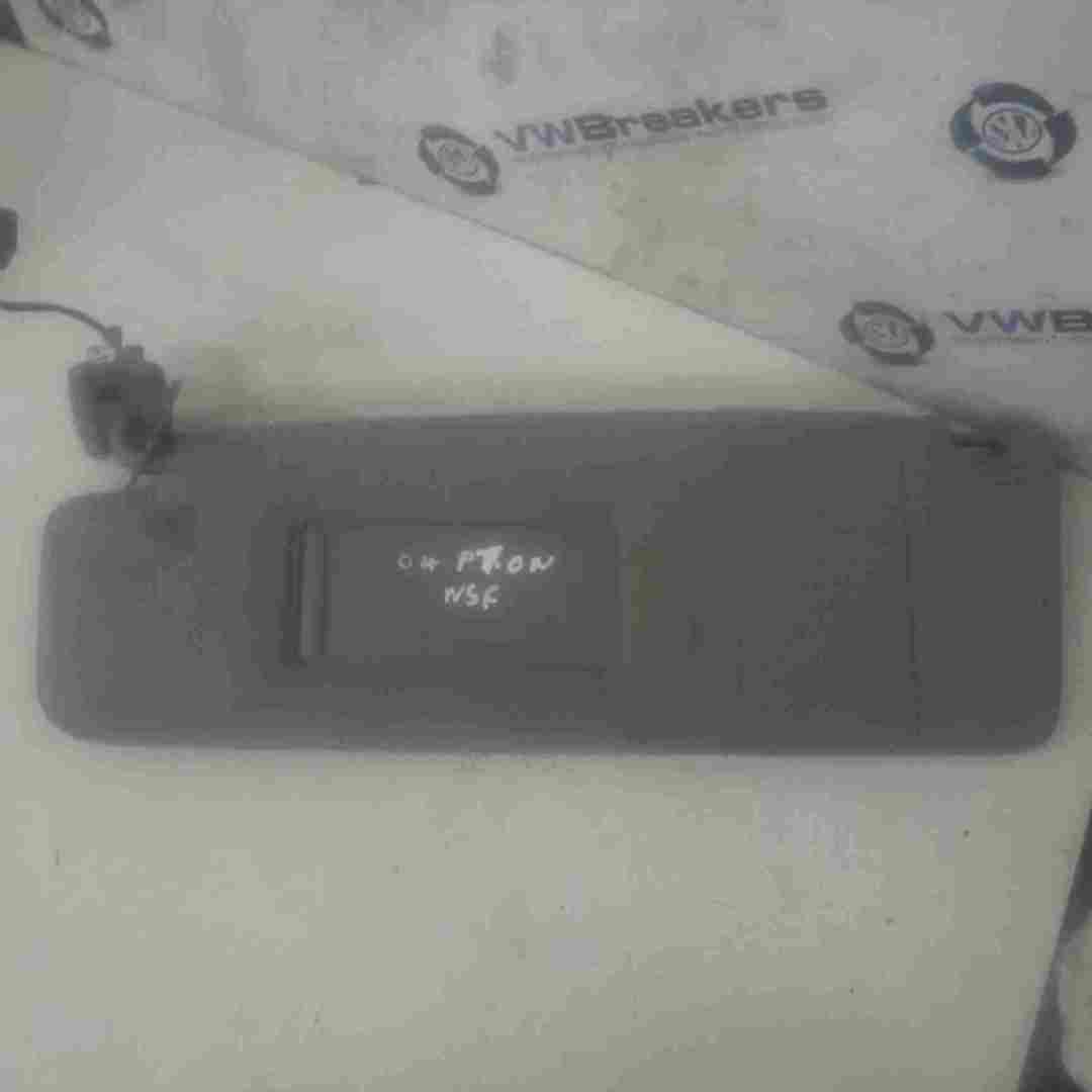 Volkswagen Phaeton 2002-2006 Passenger NSF Front Sunvisor