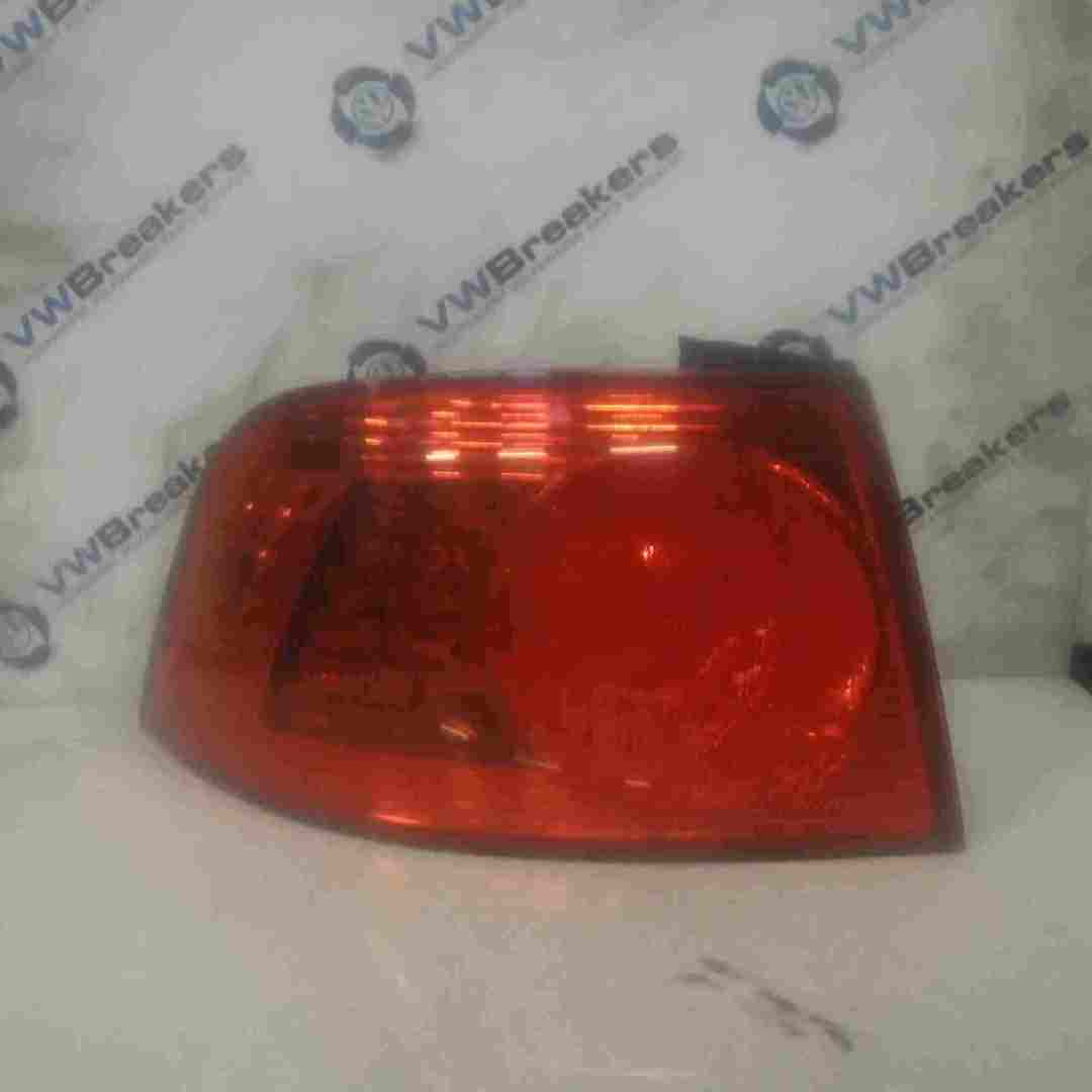 Volkswagen Phaeton 2002-2006 Passenger NSR Rear Light Body Lens