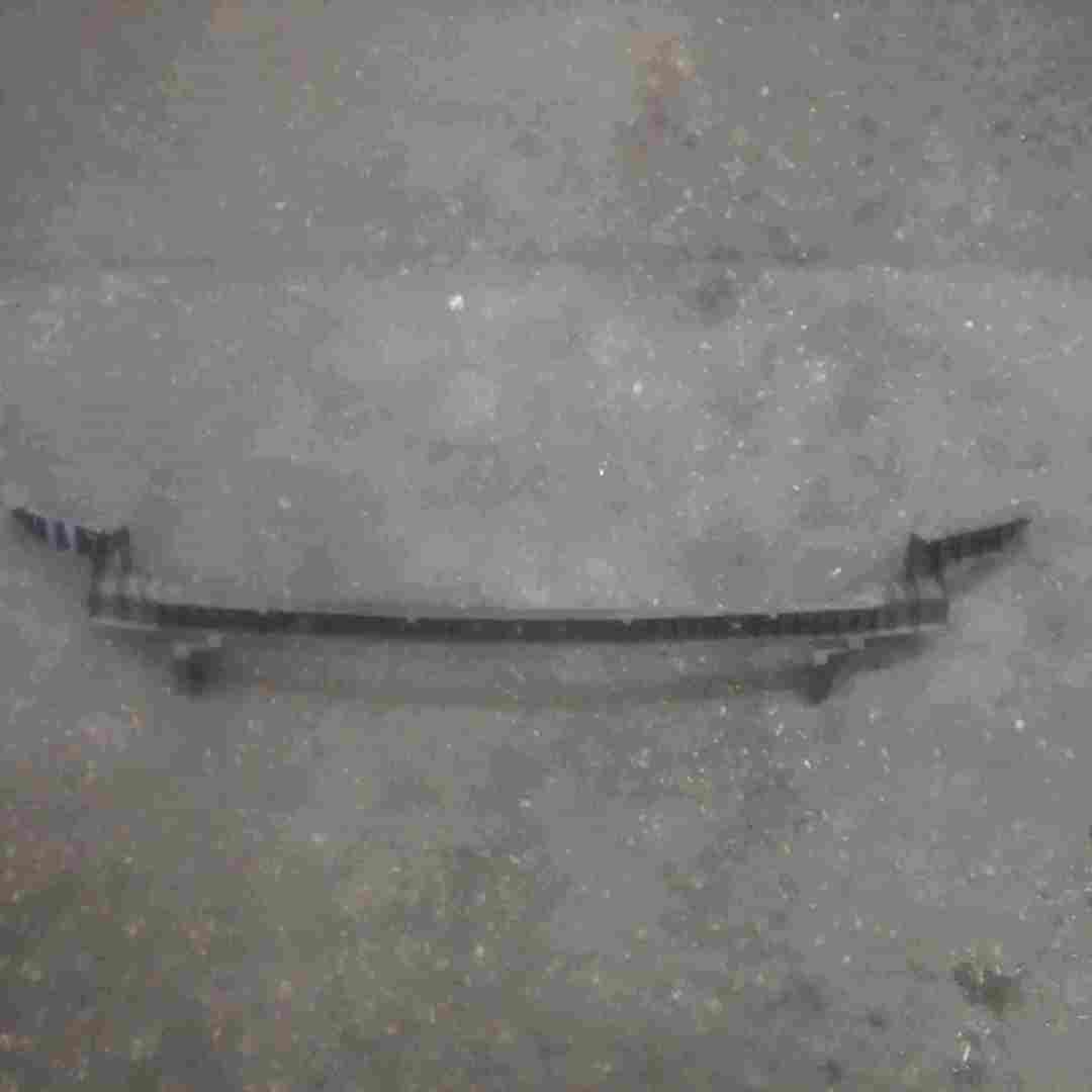 Volkswagen Phaeton 2002-2006 Rear Bumper Centre Mount Bracket Beam Bar Panel