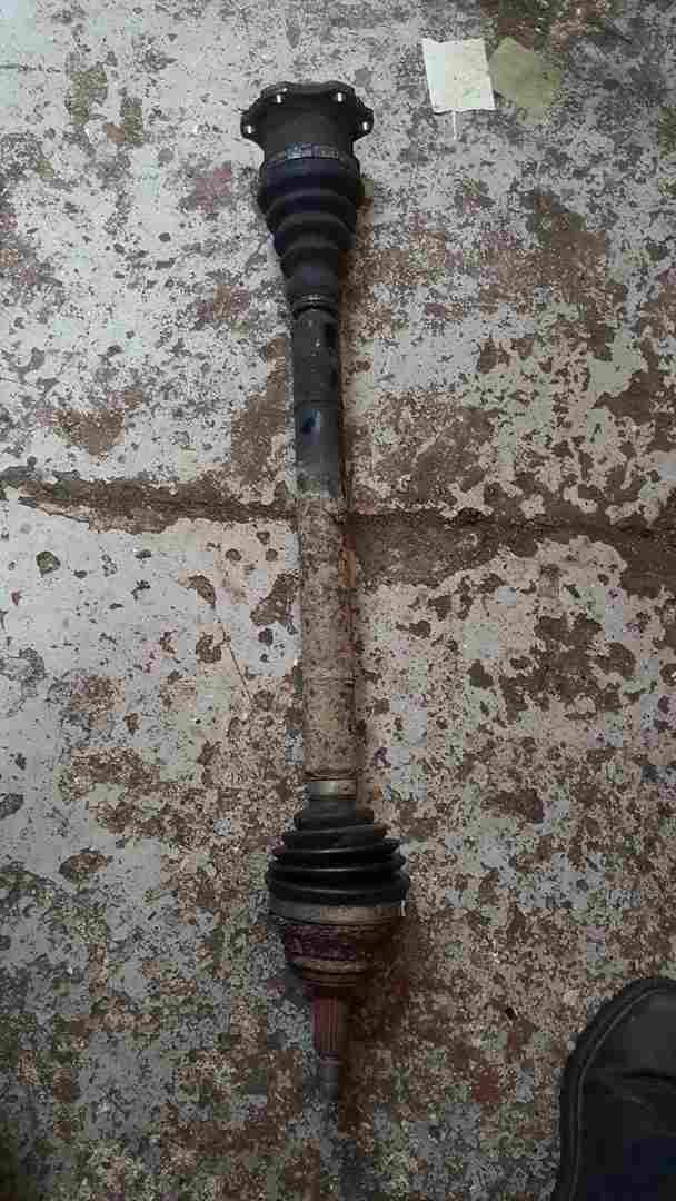Volkswagen Polo 1999-2003 6N2 1.4 TDI Driveshaft OSF Driveshaft