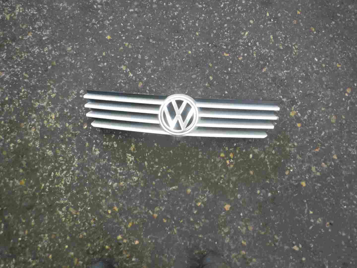 Volkswagen Polo 1999-2003 6N2 Front Bumper Grill Grille Insert Silver LB7Z