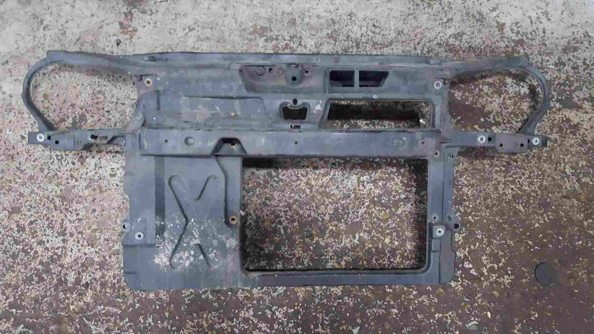 Volkswagen Polo 2003-2006 9N Front Slam Panel Radiator Support 6q0010302