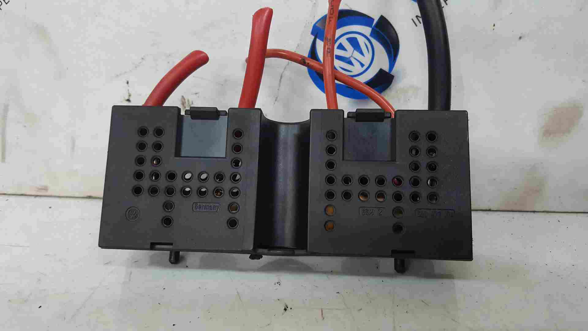 Volkswagen Polo 2003-2008 9N Cover Battery Terminal Cover 6Q0937517