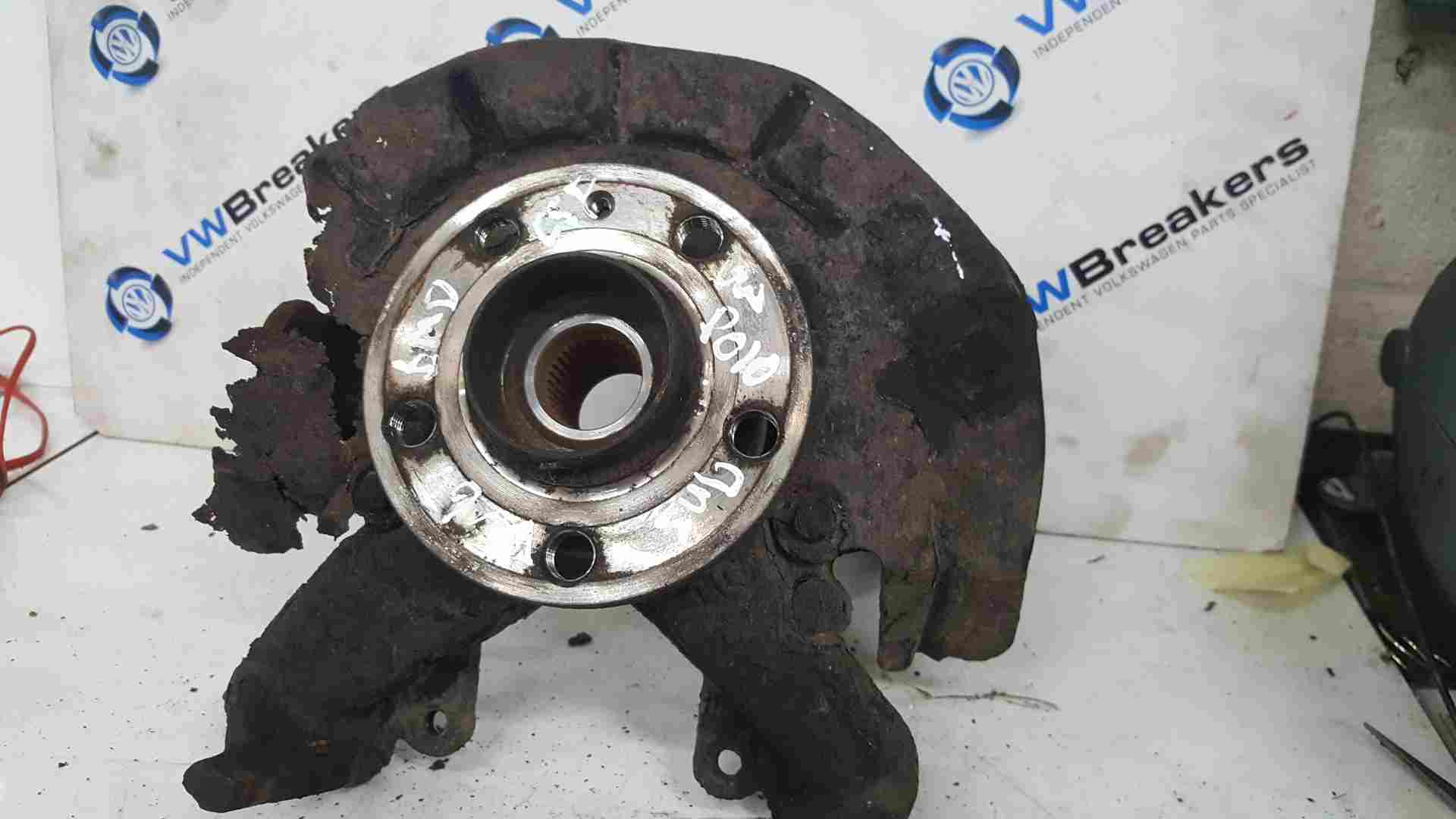 Volkswagen Polo 2006-2008 9N3 1.2 6V Drivers OSF Front Wheel HUB  Bearing