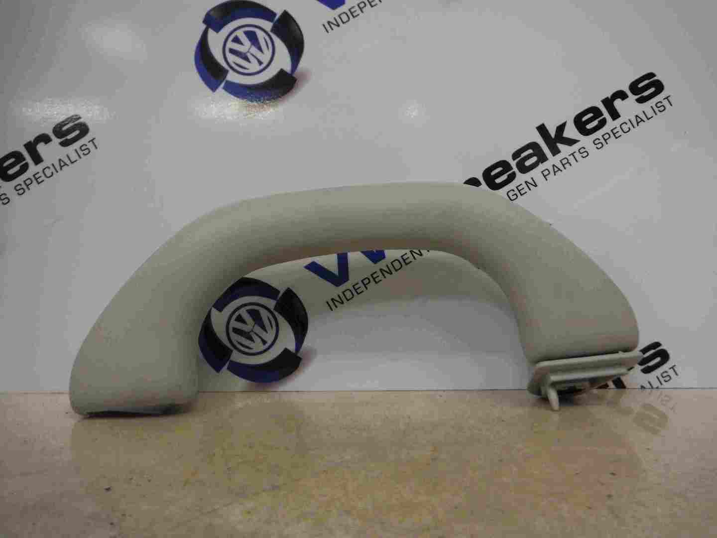 Volkswagen Polo 2006-2008 9N 9N3 Passenger NSF Front Grab Roof Handle