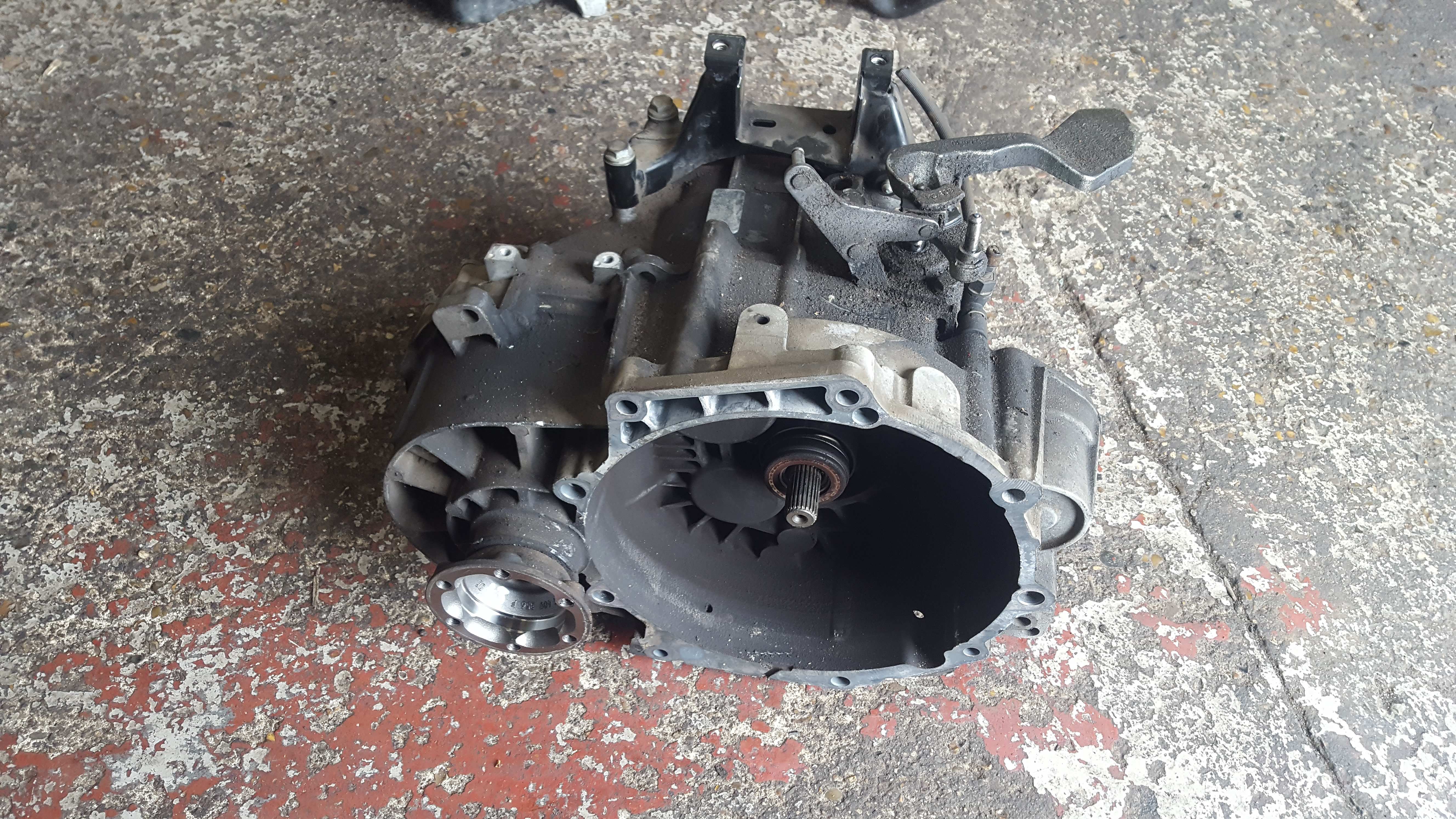 Volkswagen Polo 2009 2015 6R 1.4 TSI 16V NJU Gear BOX 6 Speed Manual Gearbox Store Used Volkswagen Parts UK Volkswagen Breakers