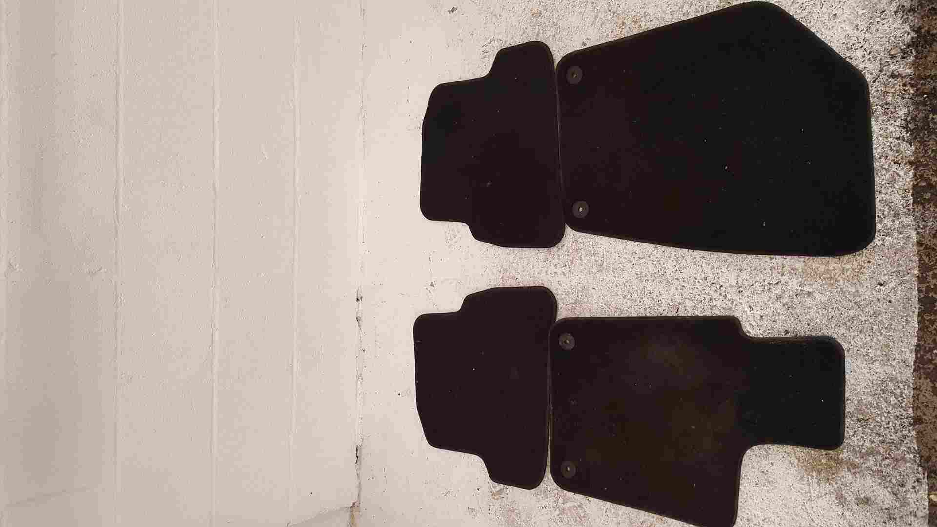 Volkswagen Polo 2009-2015 6R CAR Floor Mats SET X4