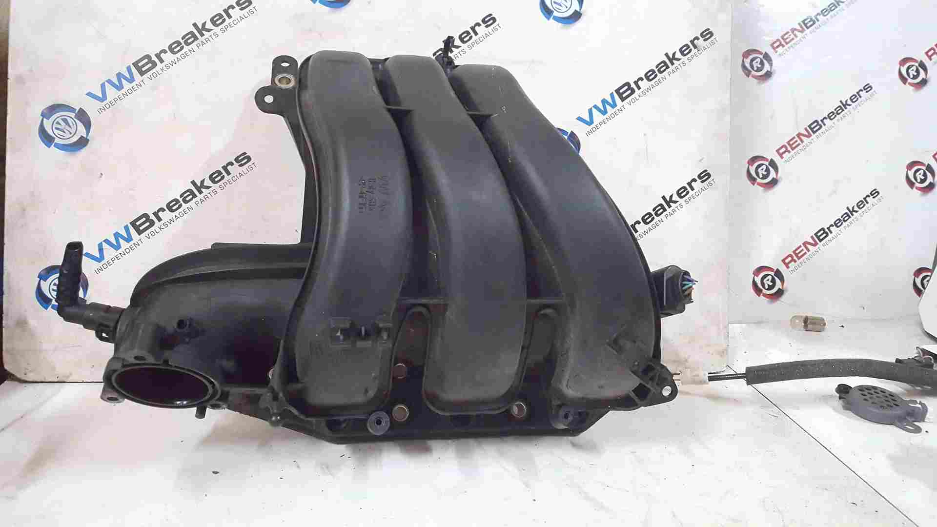 Volkswagen Polo 6C 2014-2017 1.0 Inlet Manifold  04C133201L 4C133223K