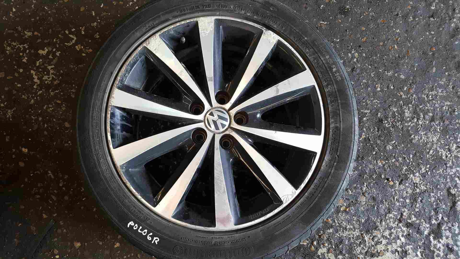 Volkswagen Polo 6C 2014-2017 Alloy Wheel 6R0601025n Black insert 3/5