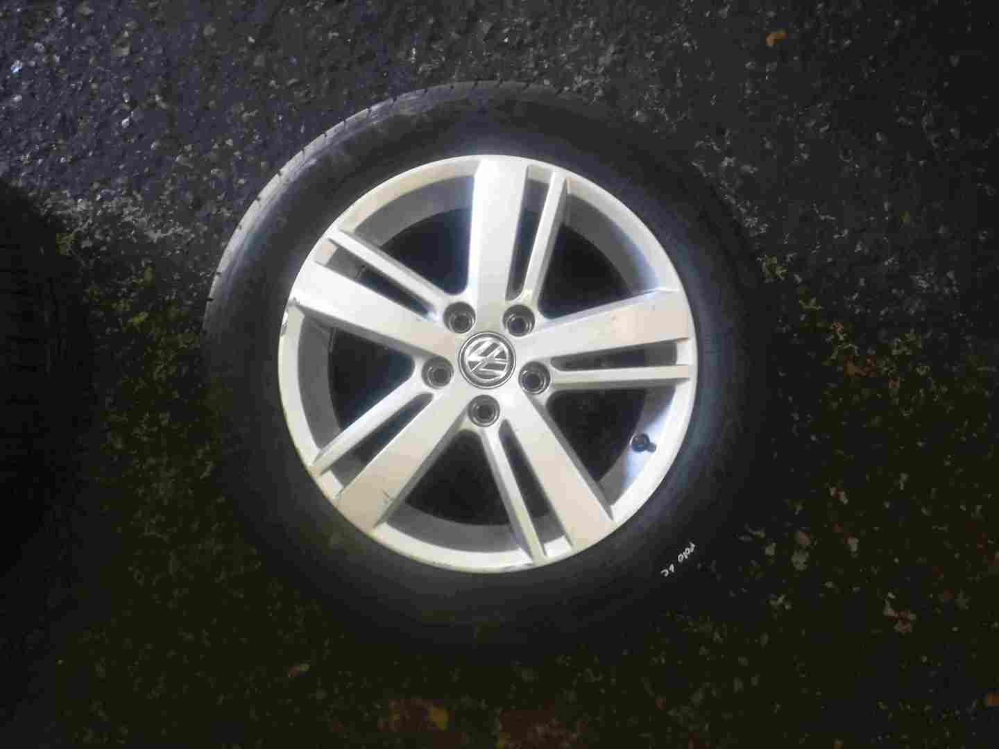 Volkswagen Polo 6C 2014-2017 Borbet Alloy Wheel + Tyre 185 60 15 7m 6QS601025C