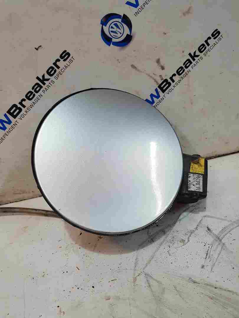 Volkswagen Polo 6C 2014-2017 Fuel Flap Cover Silver La7w + Backing 