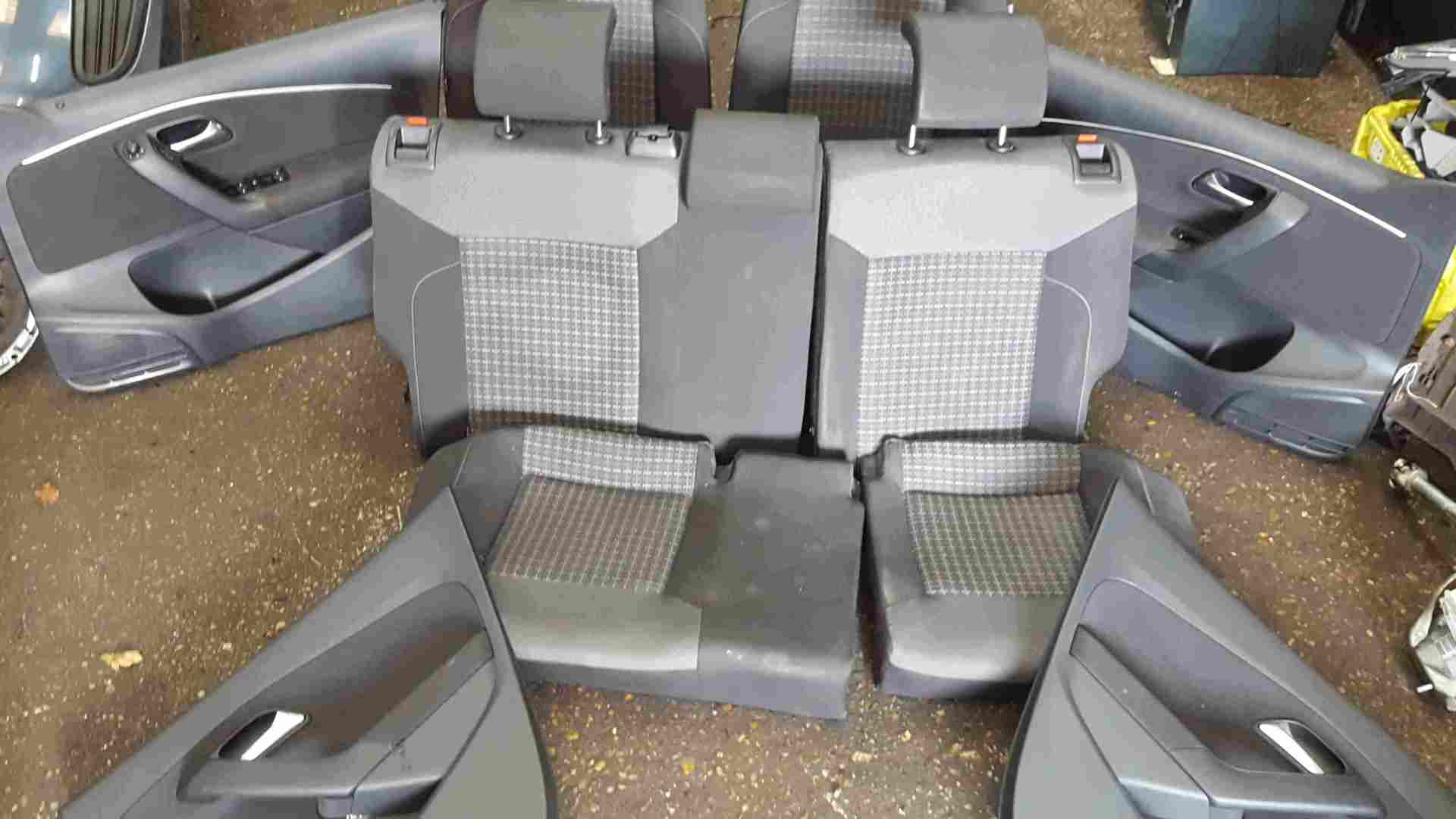 Volkswagen Polo 6C 2014-2017 Interior Set Chairs Seats Door Cards