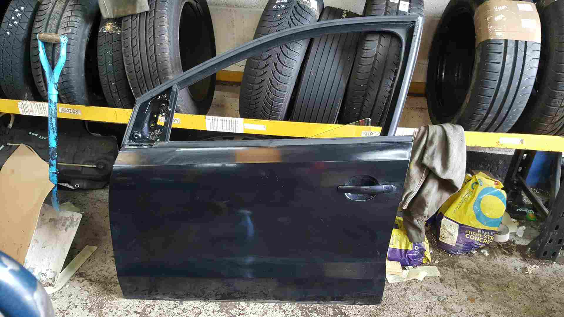 Volkswagen Polo 6C 2014-2017 NSF Door Passenger Front Black Lc9x 5Dr