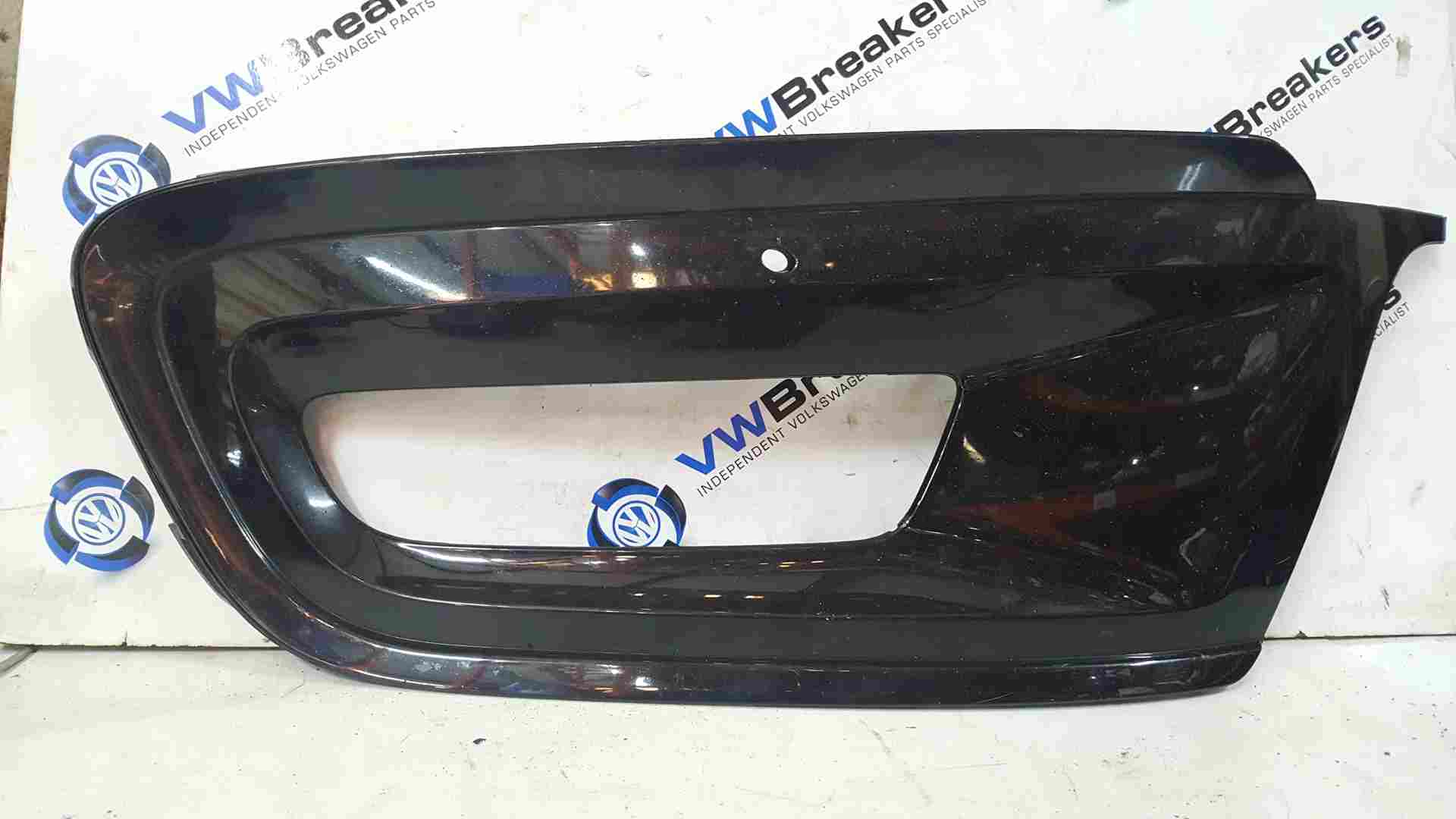 Volkswagen Polo 6C 2014-2017 NSF Passenger R-Line Black Front FOG Surround