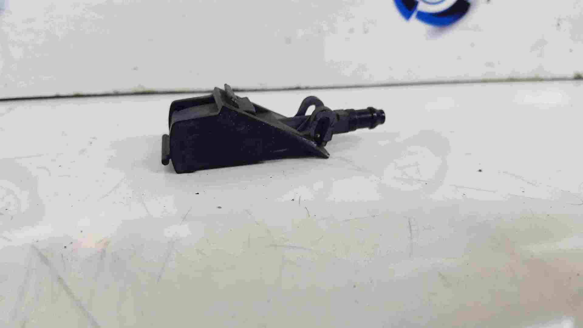 Volkswagen Polo 6C 2014-2017 Washer Windscreen Jet Sprays X2