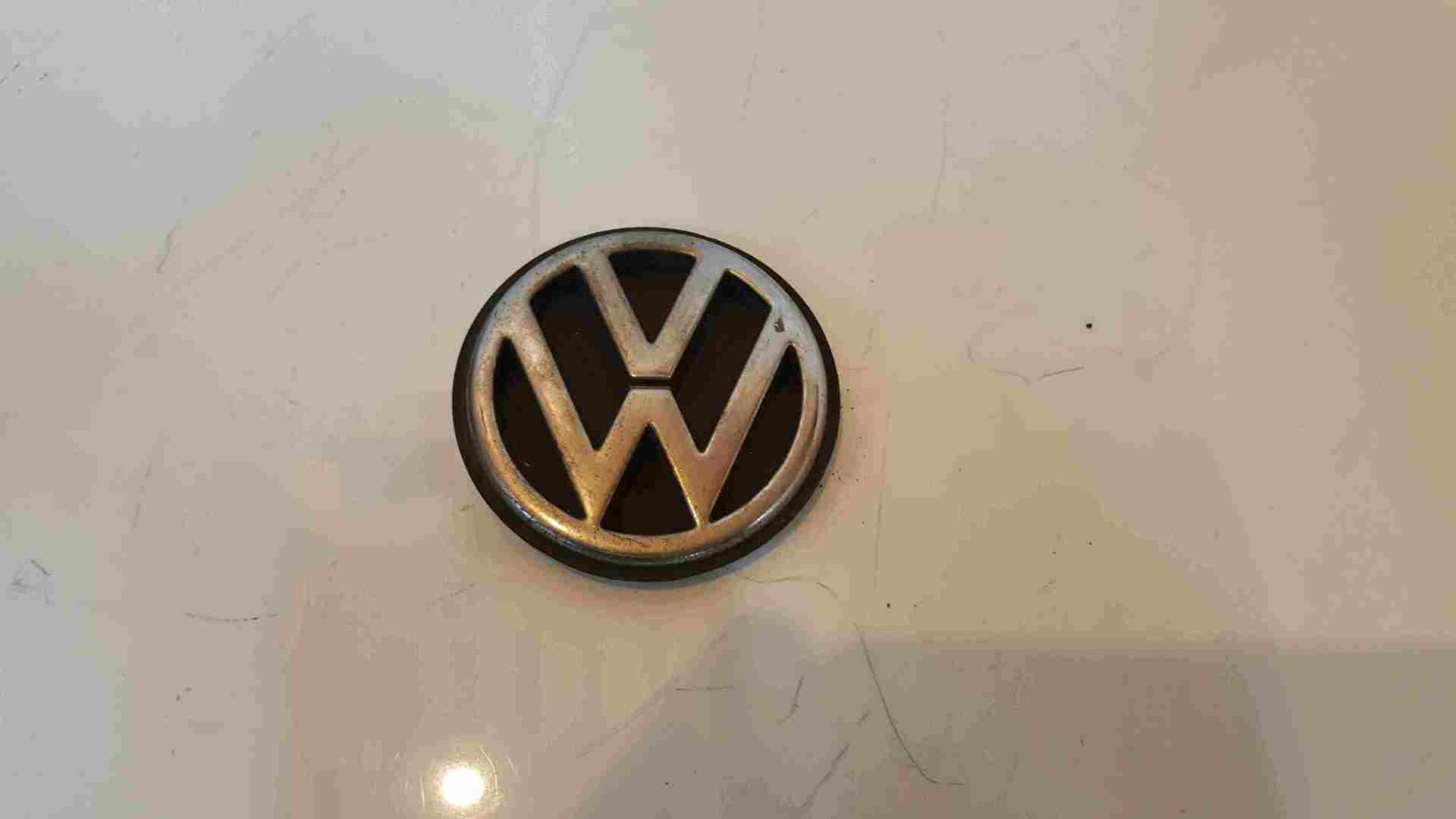 Volkswagen Polo 6N2 1995-1999 Rear Boot Badge VW 3A9853630