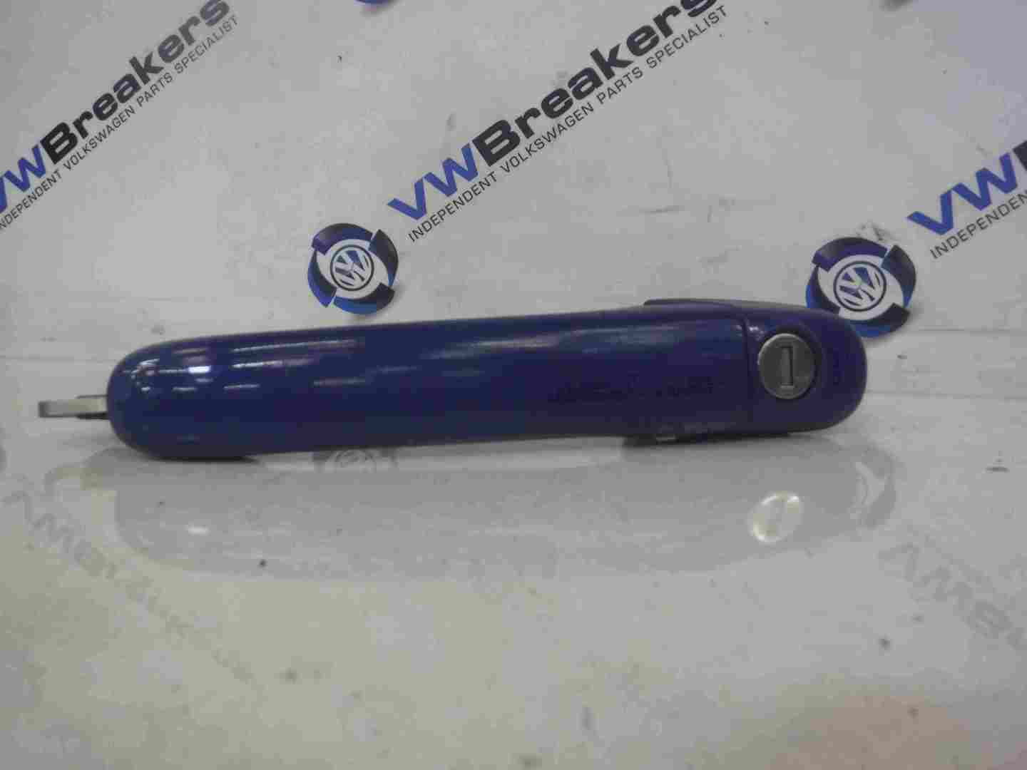 Volkswagen Polo 6N2 1999-2003 Drivers OS Exterior Door Handle Blue