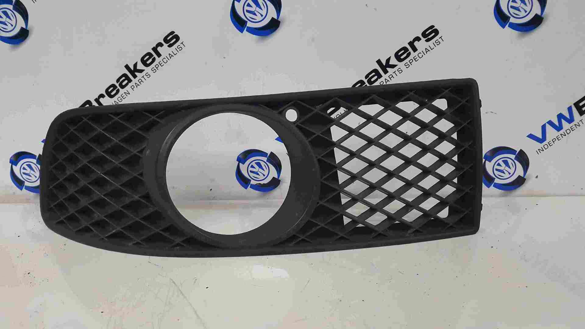 Volkswagen Polo 6N2 1999-2003 Passenger NSF Front Bumper Fog Light Surround Trim