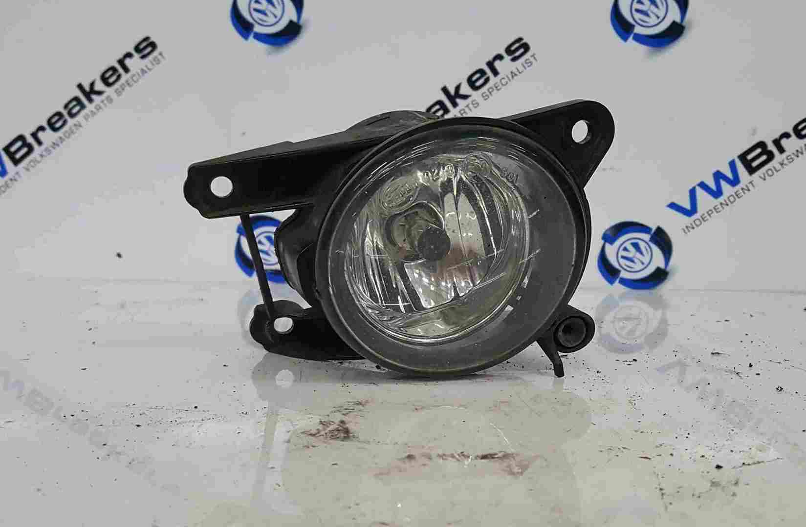 Volkswagen Polo 6N2 1999-2003 Passenger NSF Front Fog Light