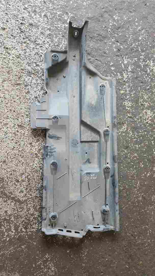 Volkswagen Polo 6R 2009-2014  Drivers Os Under Tray Protection 6Q0825202