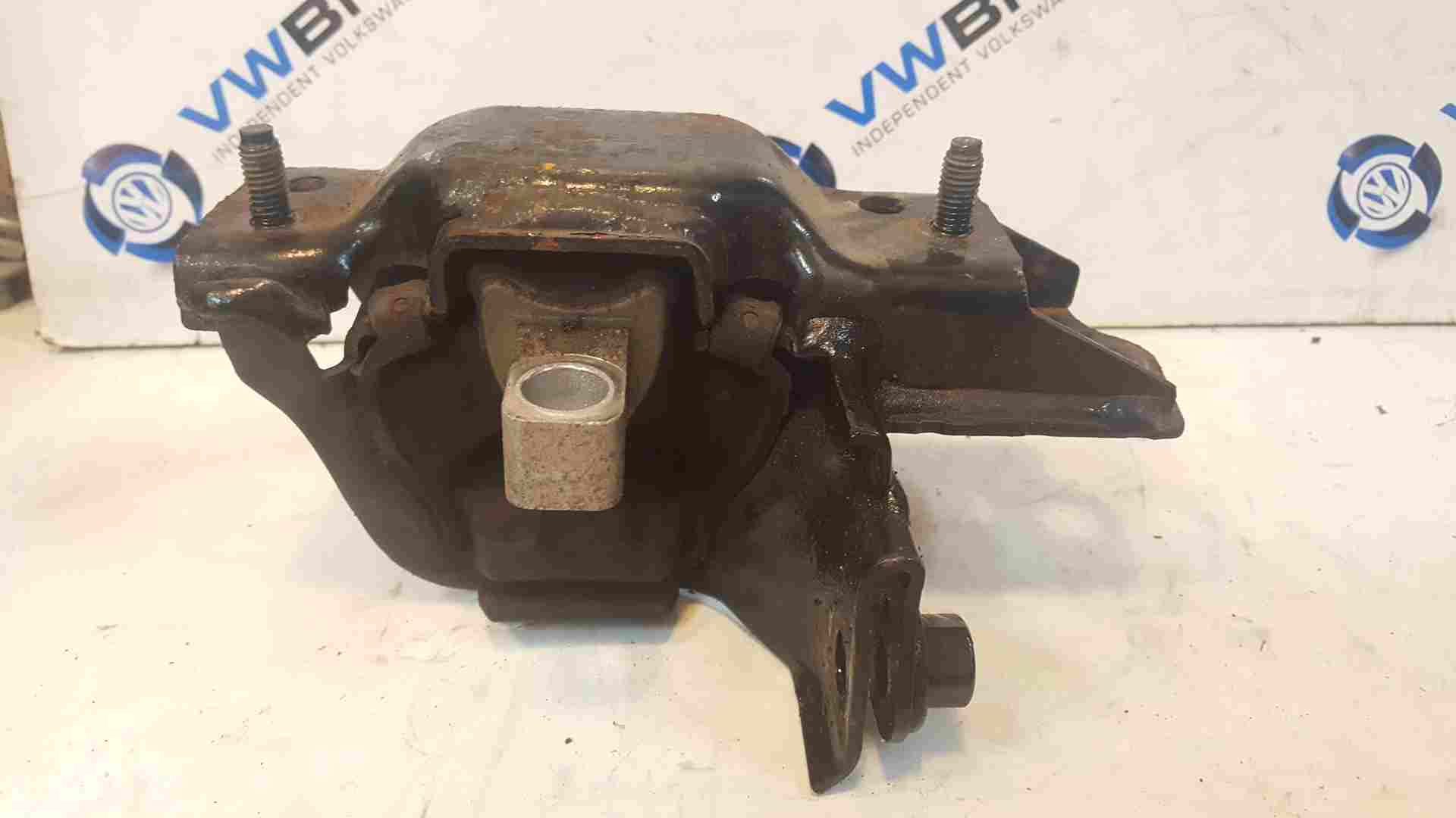 Volkswagen Polo 6R 2009-2014 1.2 Gearbox Mount 6Q0199555ar