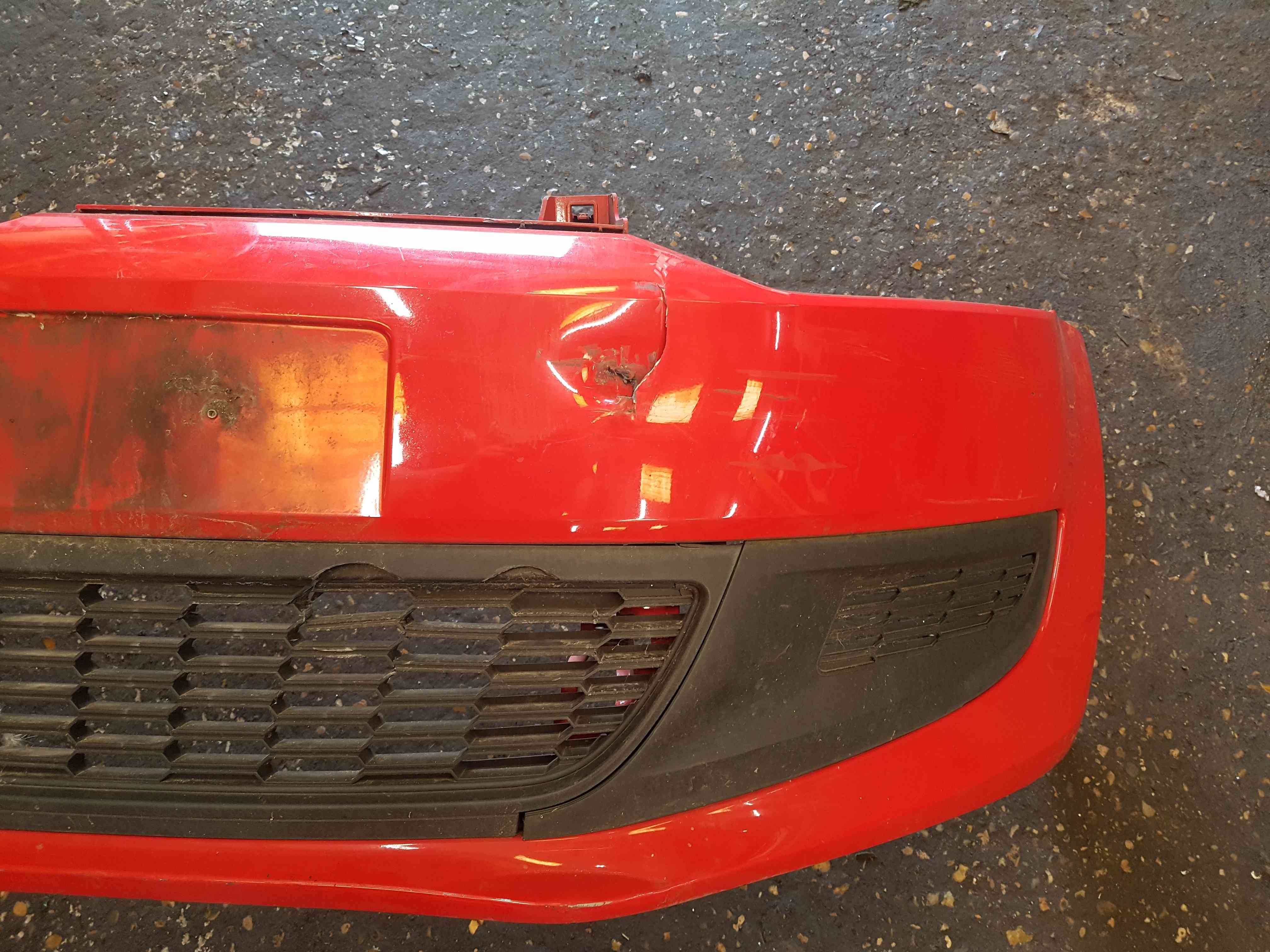 Volkswagen Polo 6R 2009-2014 Front Bumper RED Lp3g