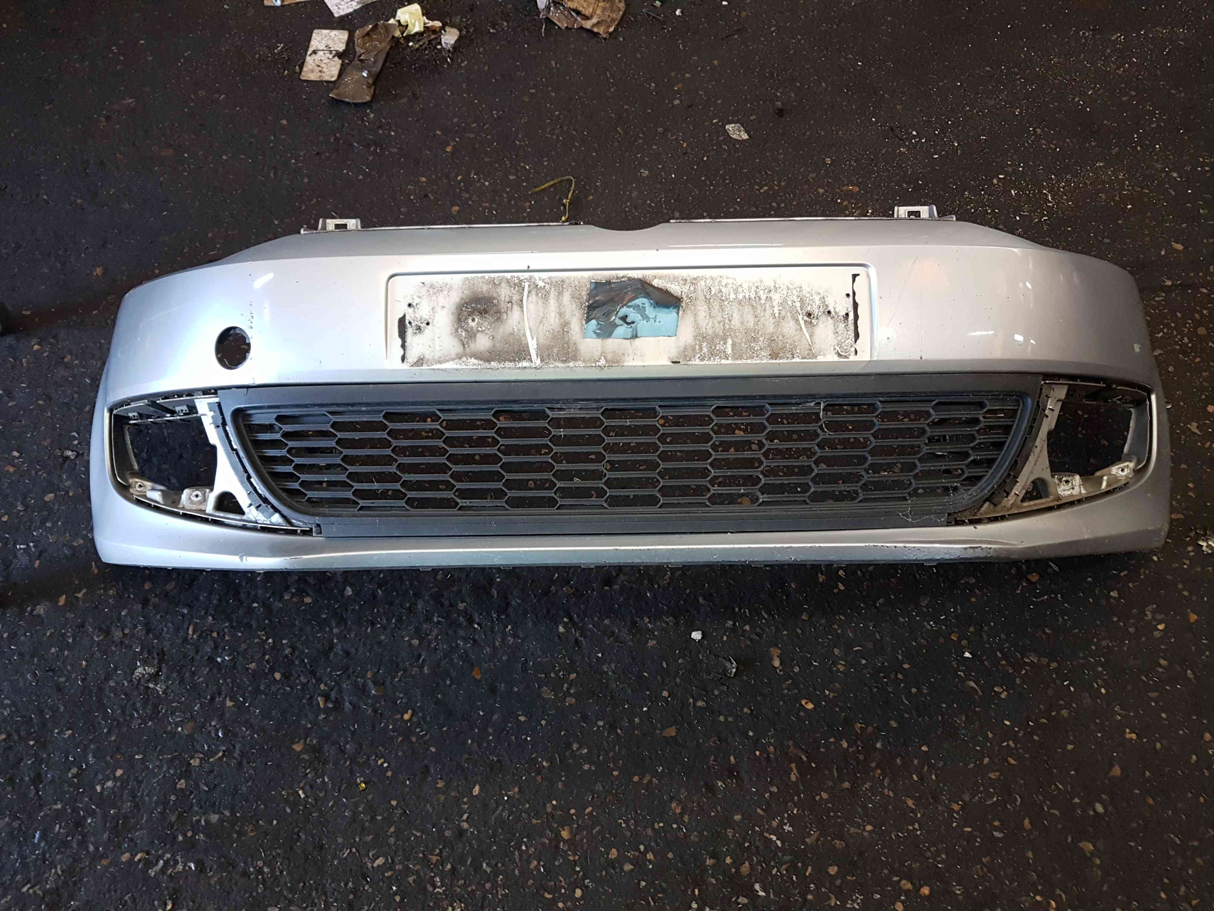 Volkswagen Polo 6R 2009-2014 Front Bumper Silver La7w
