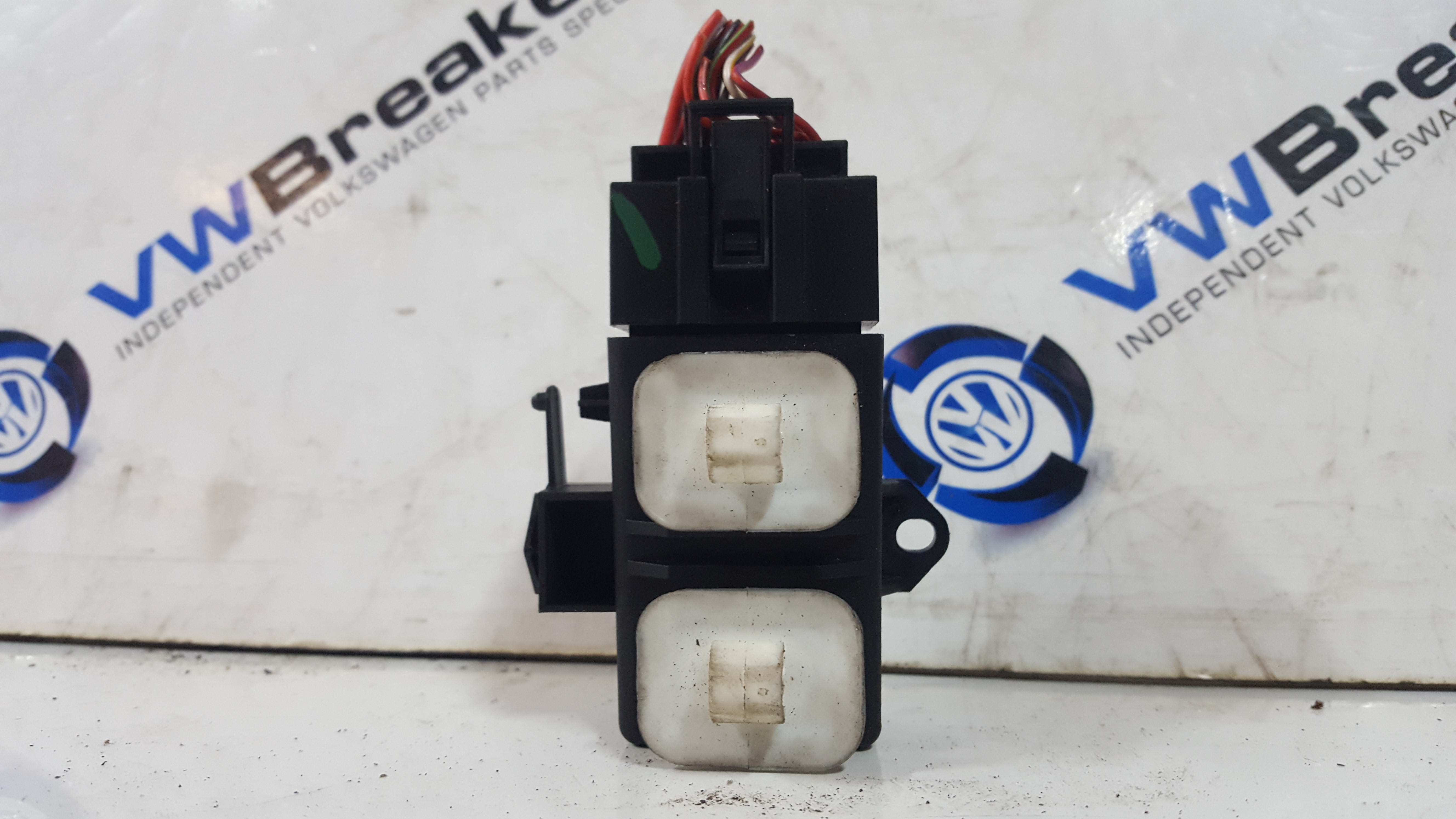 Volkswagen Polo 6R 2009-2014 Heated Seat Module 6R0959772a
