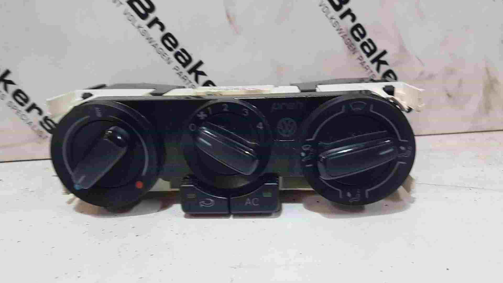 Volkswagen Polo 6R 2009-2014 Heater Controls Dials Panel Black 6R0820045m