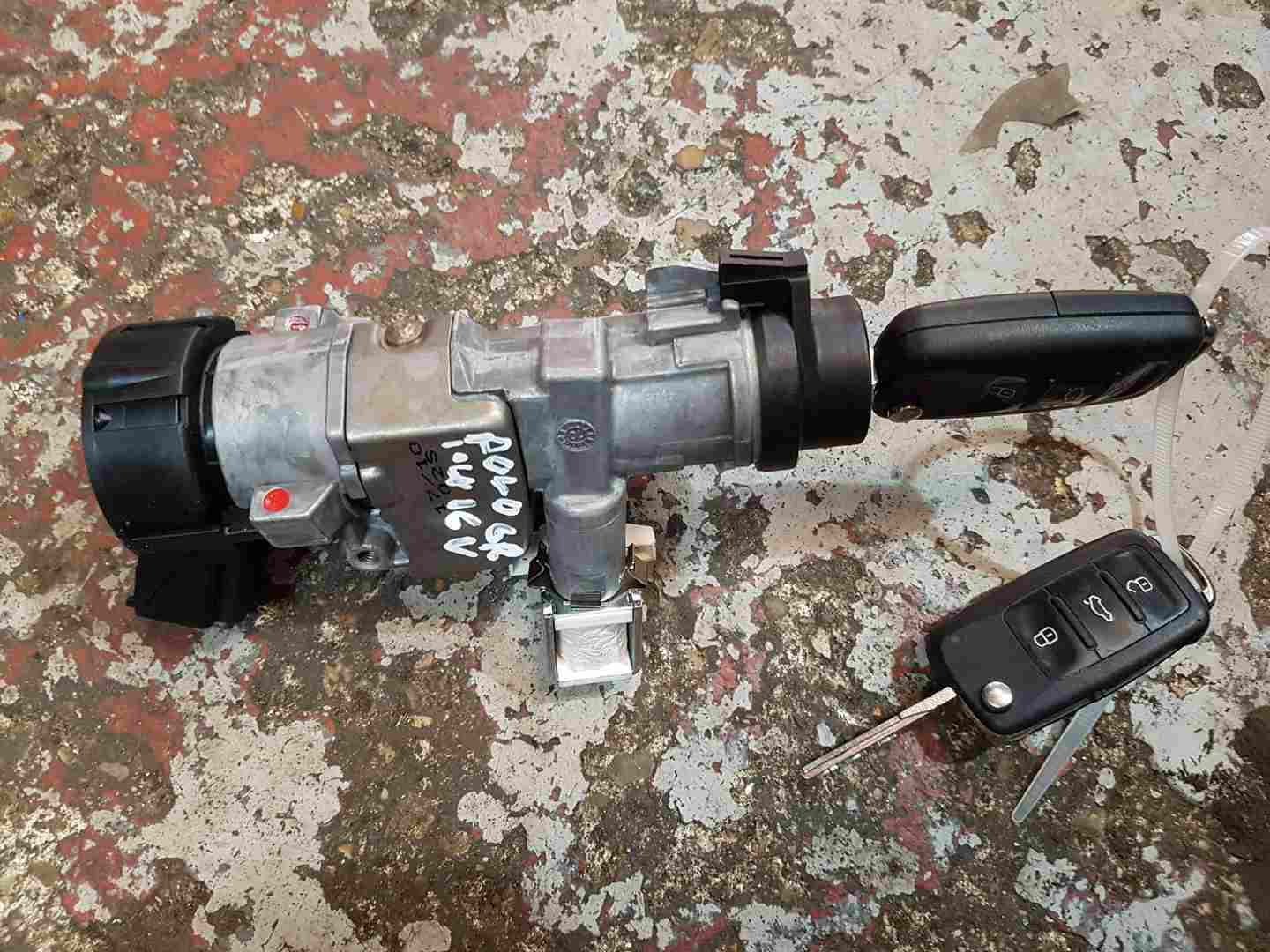 Volkswagen Polo 6R 2009-2014 Ignition Barrel + KEY Automatic 6R0905851F